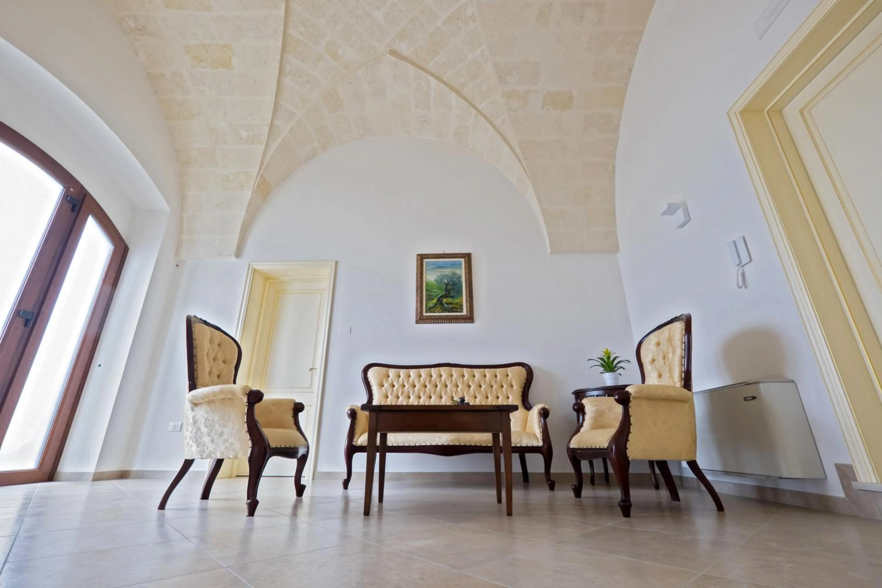 Communal lounge/ TV room in Monte Castello