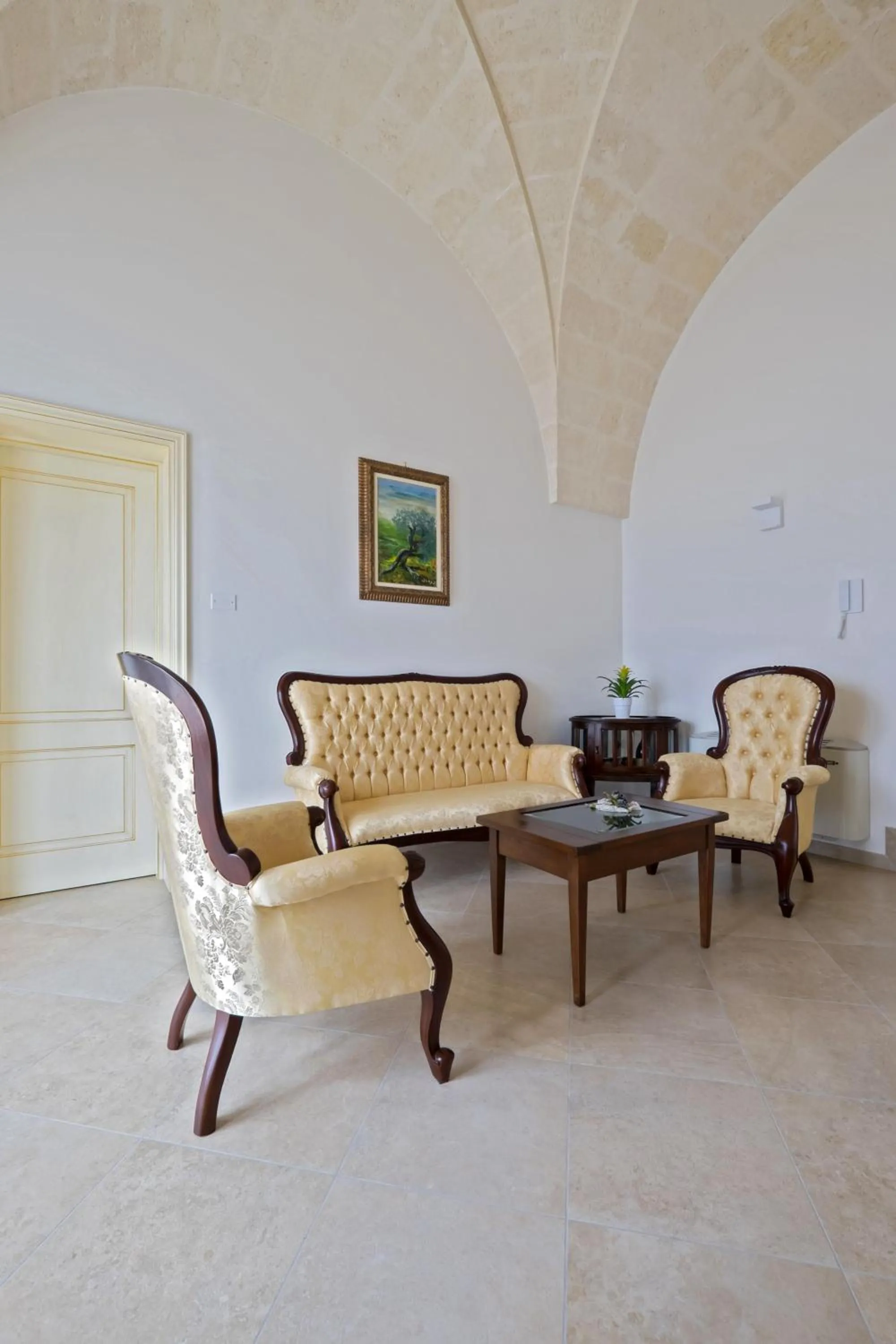 Communal lounge/ TV room in Monte Castello