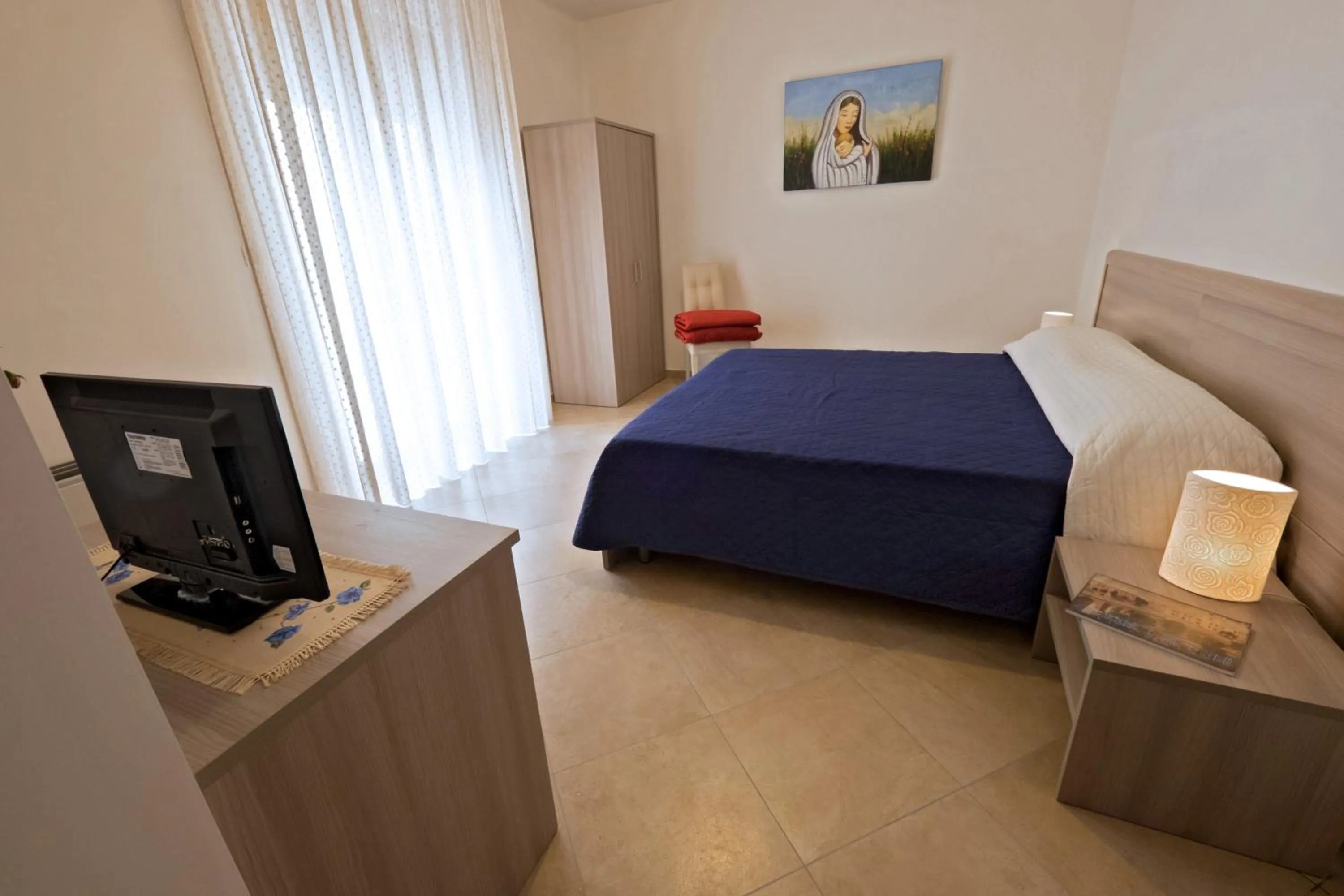 Photo of the whole room, Bed in Monte Castello