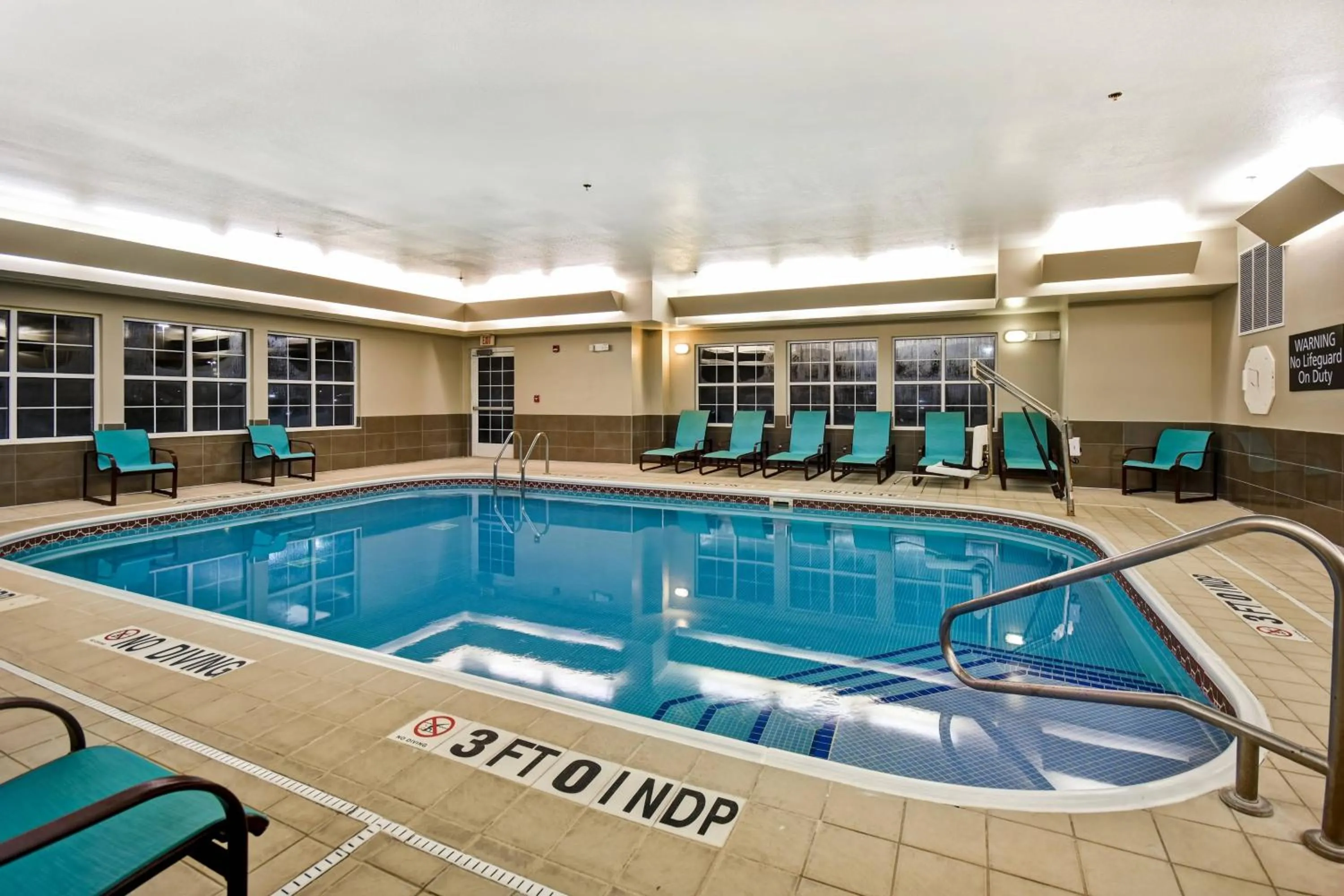 Swimming pool in Residence Inn by Marriott Dayton Beavercreek