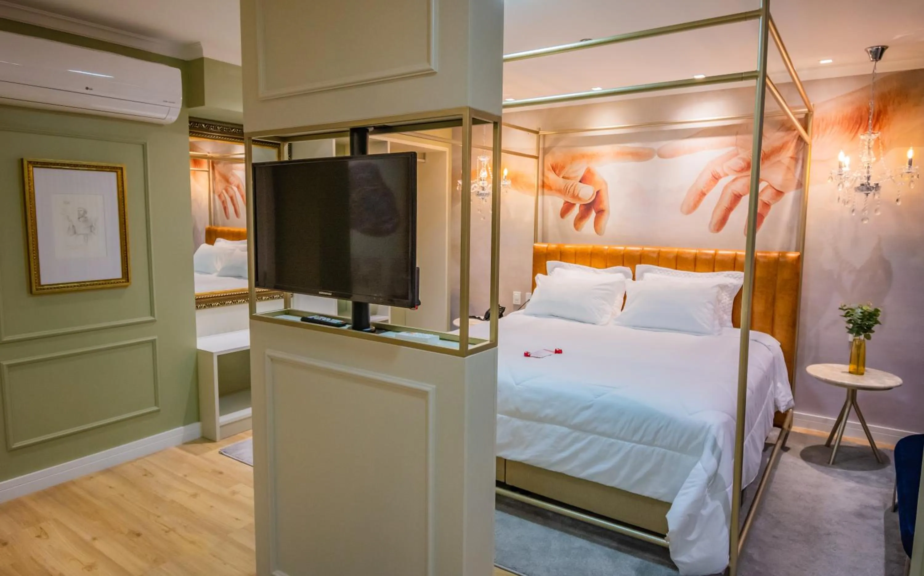 Hot Tub in Hotel Recanto Maestro