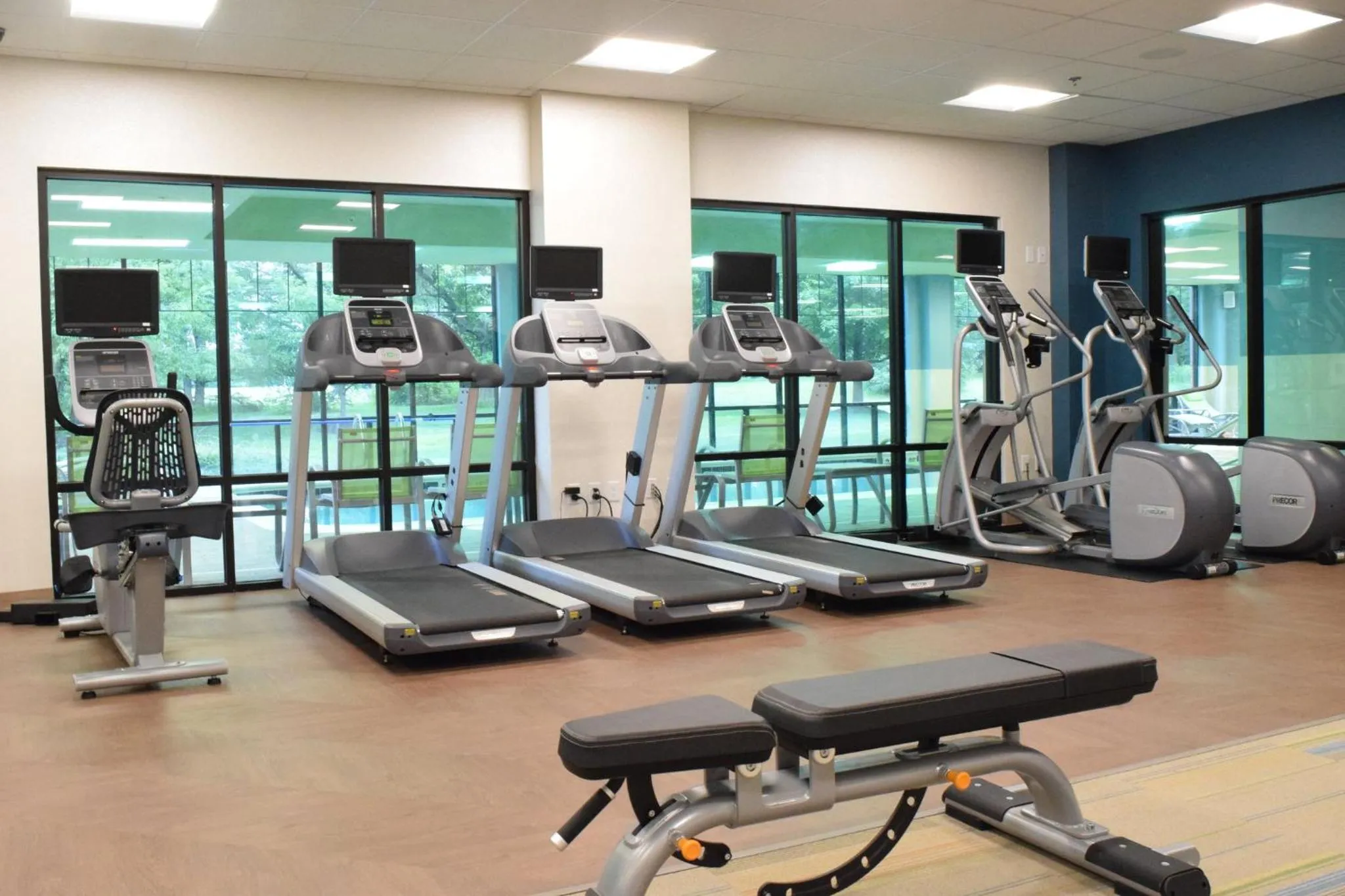 Fitness centre/facilities in Holiday Inn Express Hotel & Suites Rochester Webster by IHG