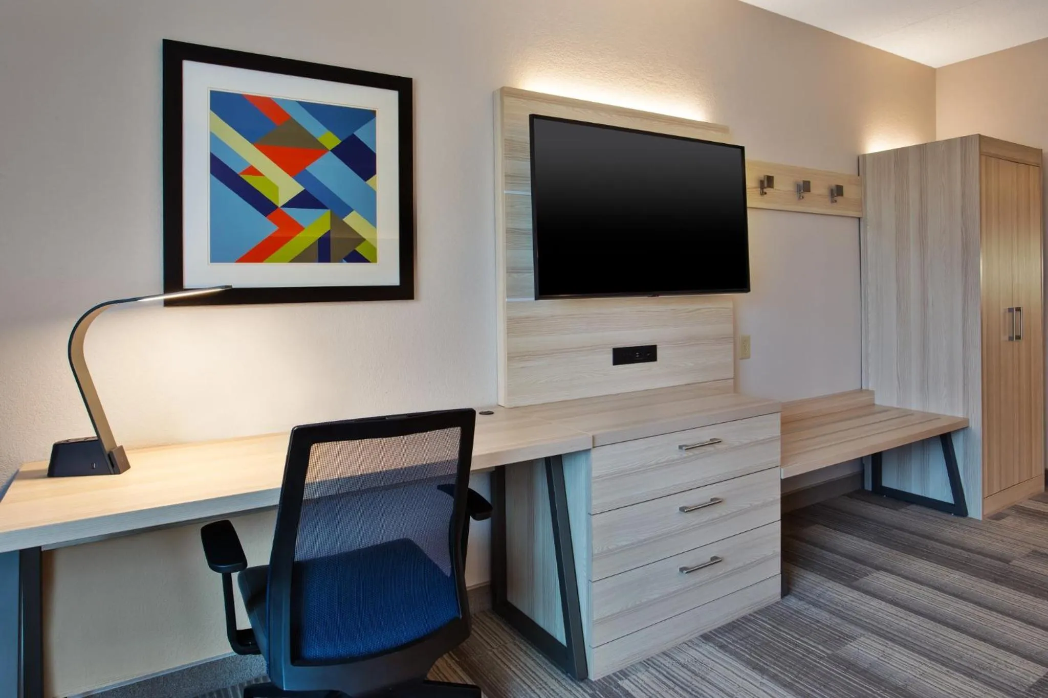 Photo of the whole room in Holiday Inn Express Hotel & Suites Rochester Webster by IHG