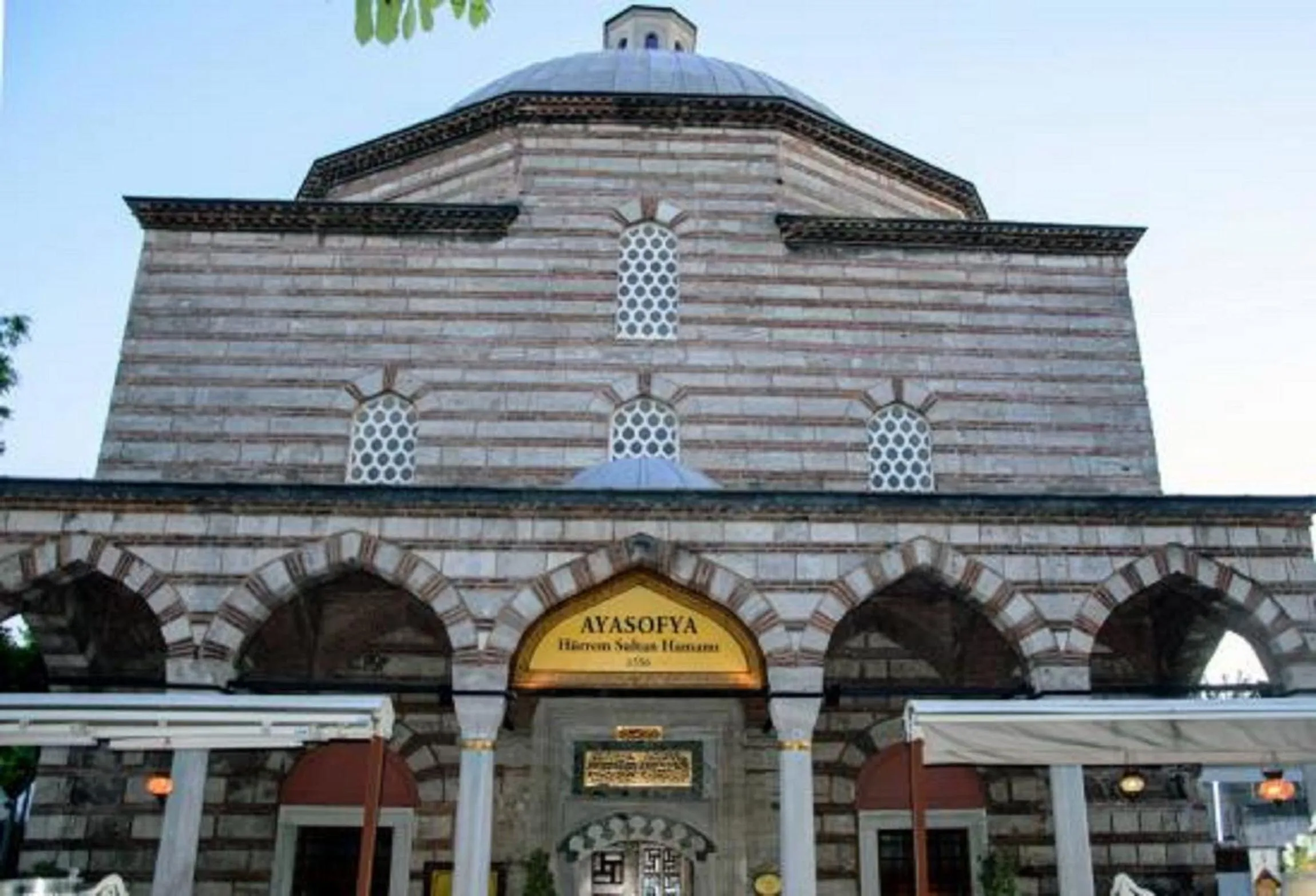 Nearby landmark in Hotel Empress Zoe