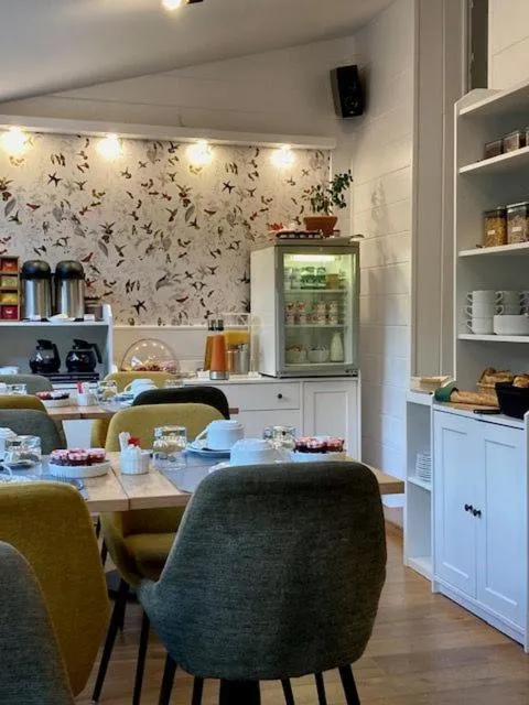 Breakfast in Hôtel Coeur De Loire