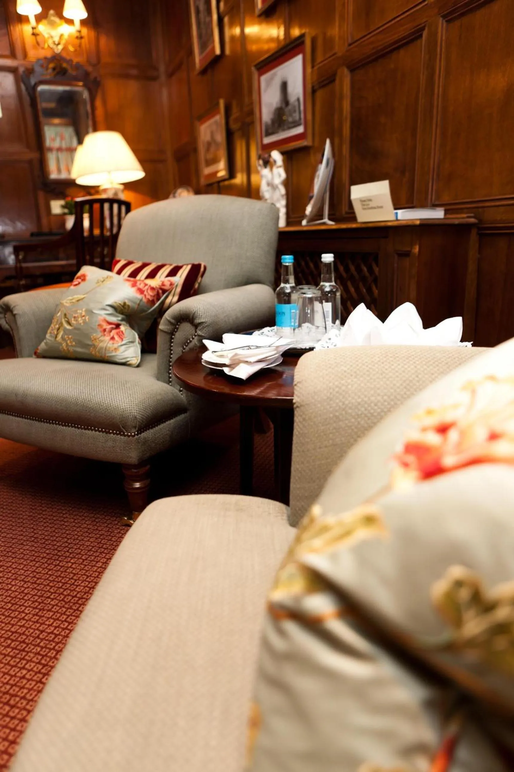 Living room in Buckland Manor - A Relais & Chateaux Hotel