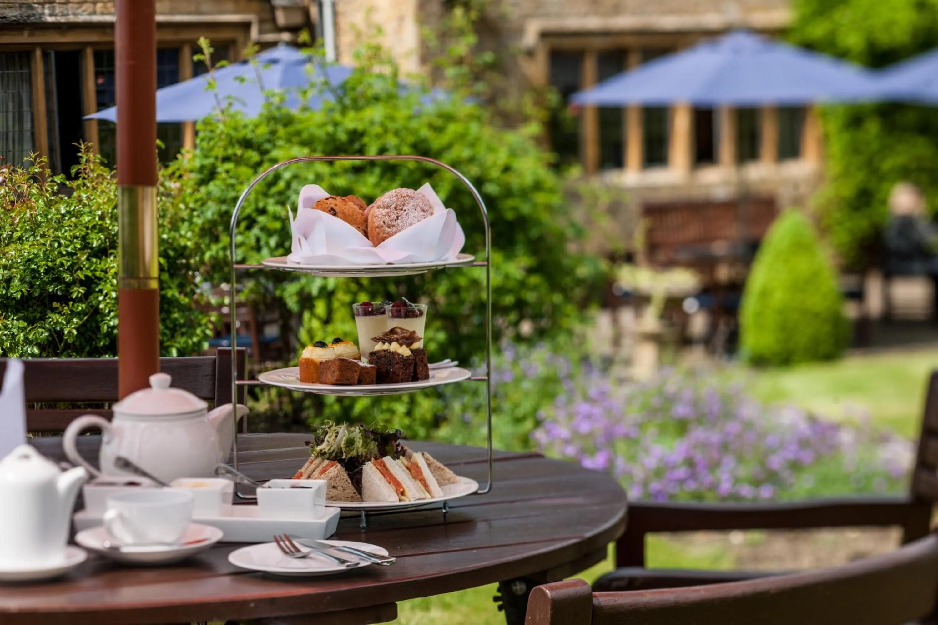 Day in Buckland Manor - A Relais & Chateaux Hotel