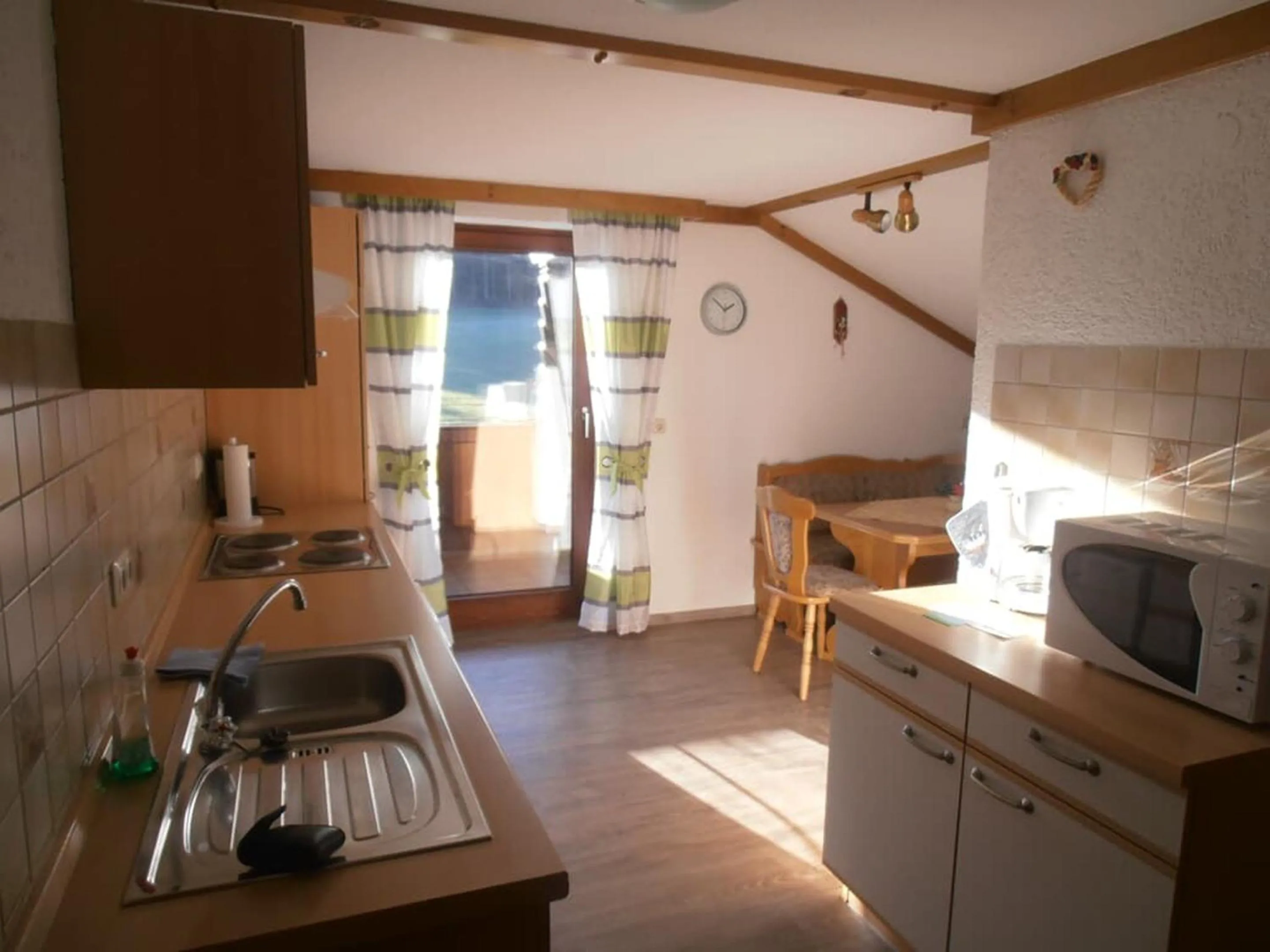 Dining area in Ferienwohnung Wenzl