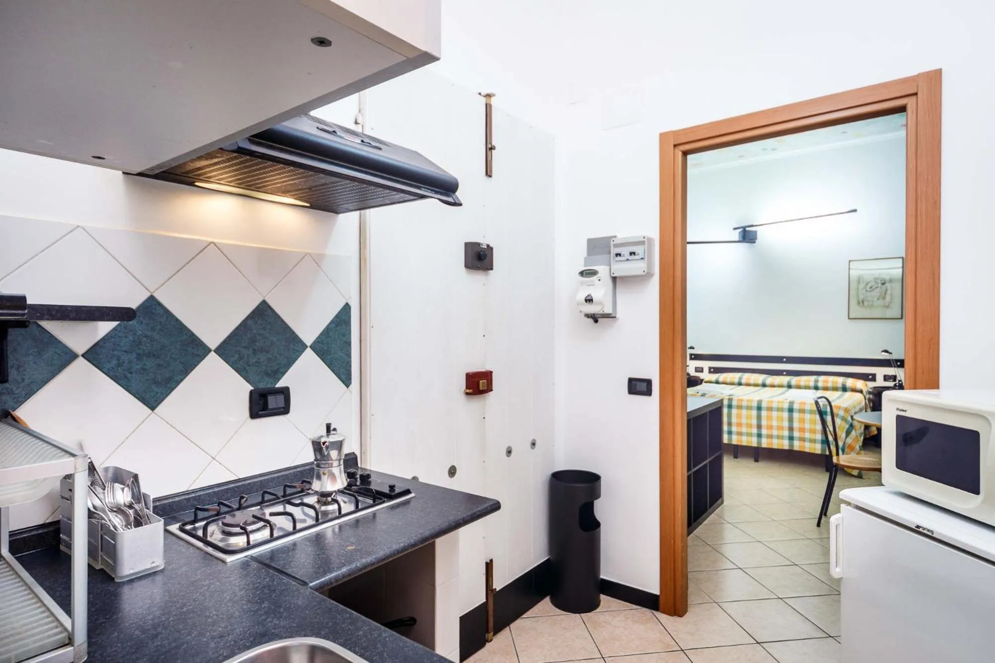 Bed in Hotel Cairoli