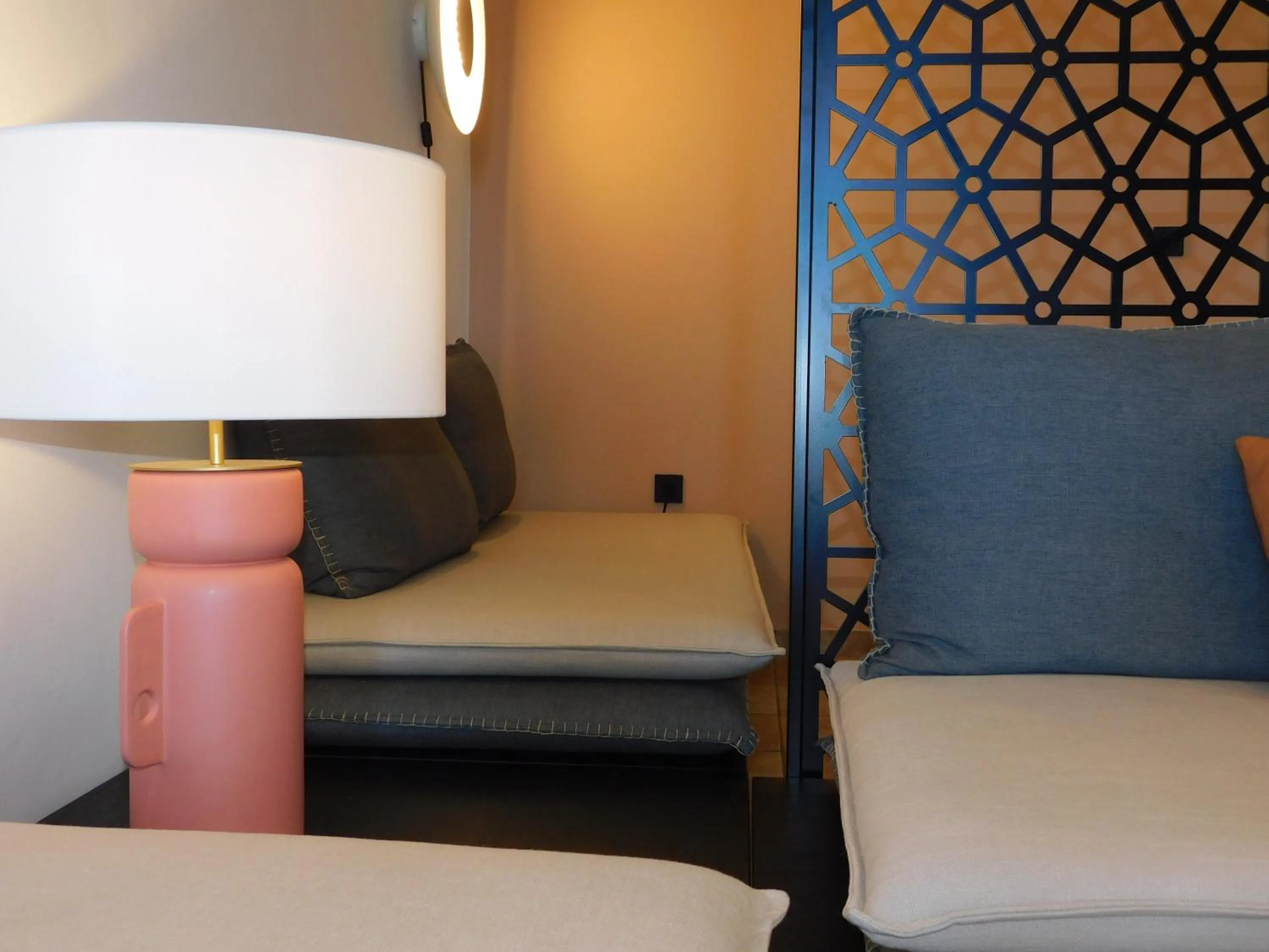 Bed in Yialasi Hotel