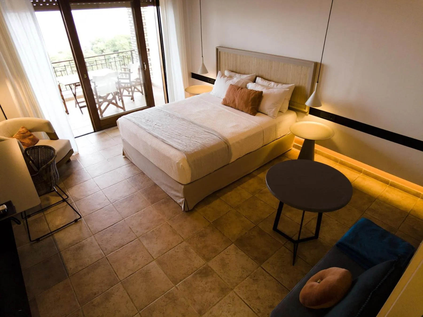 Bed in Yialasi Hotel