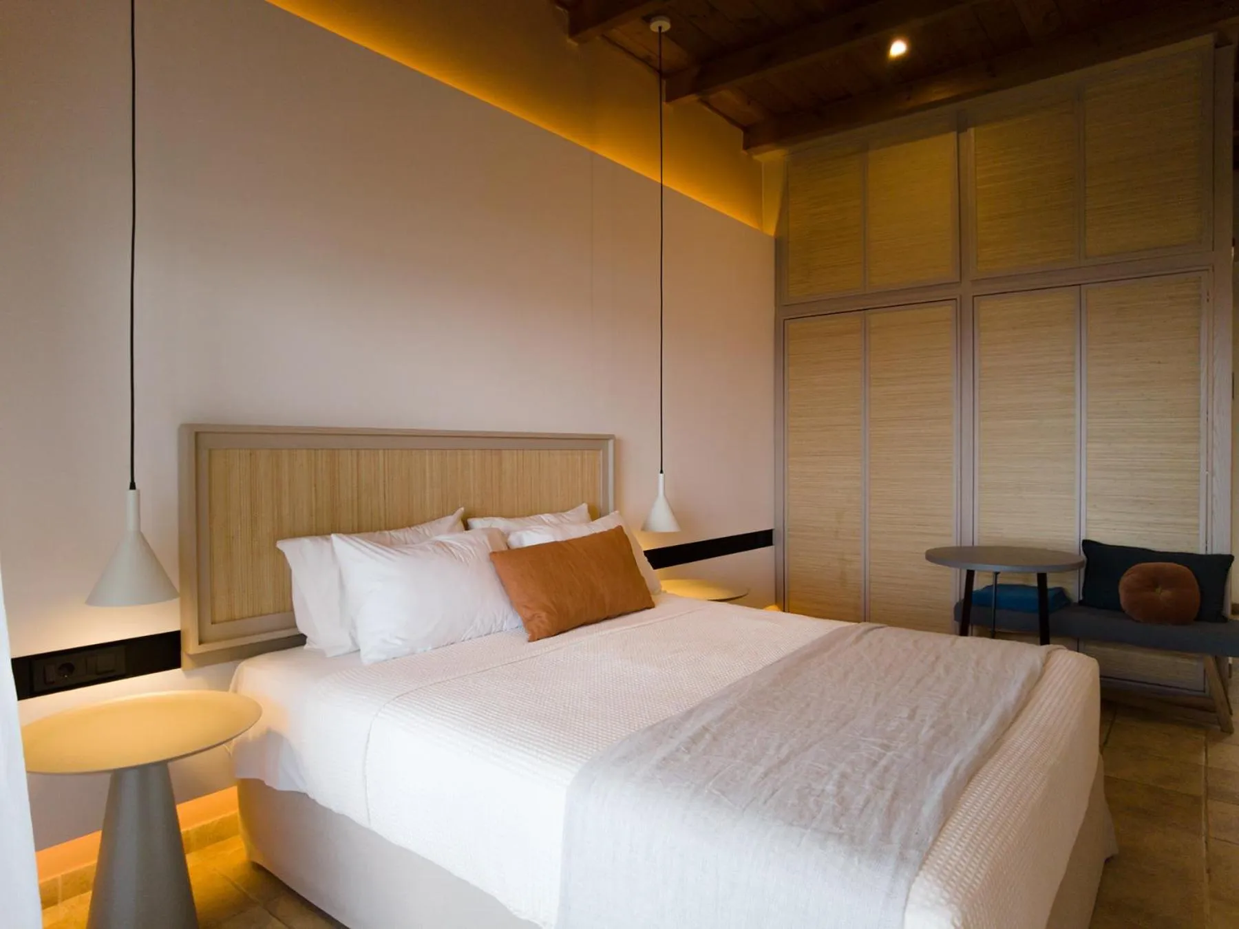 Bed in Yialasi Hotel