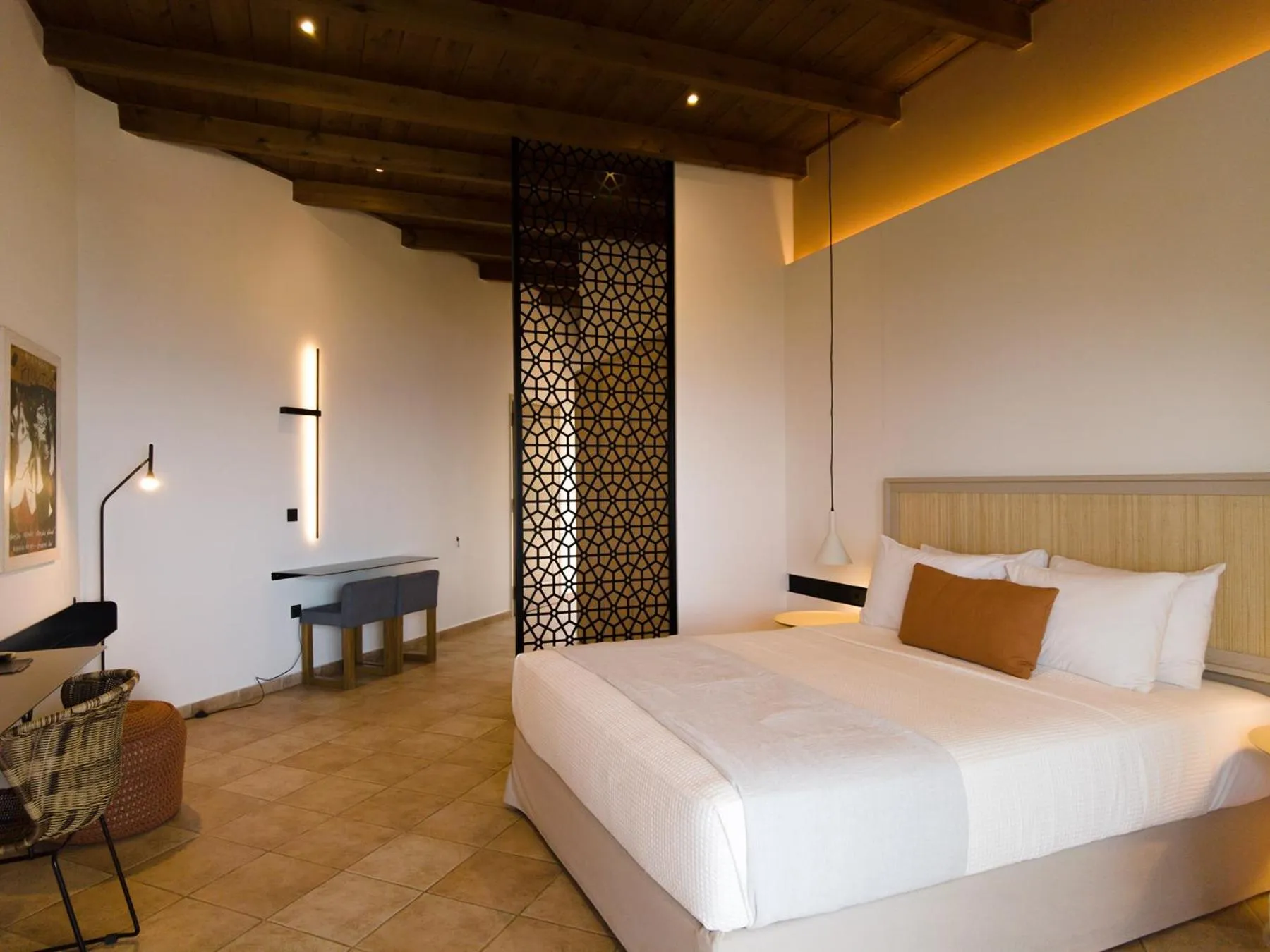 Bed in Yialasi Hotel