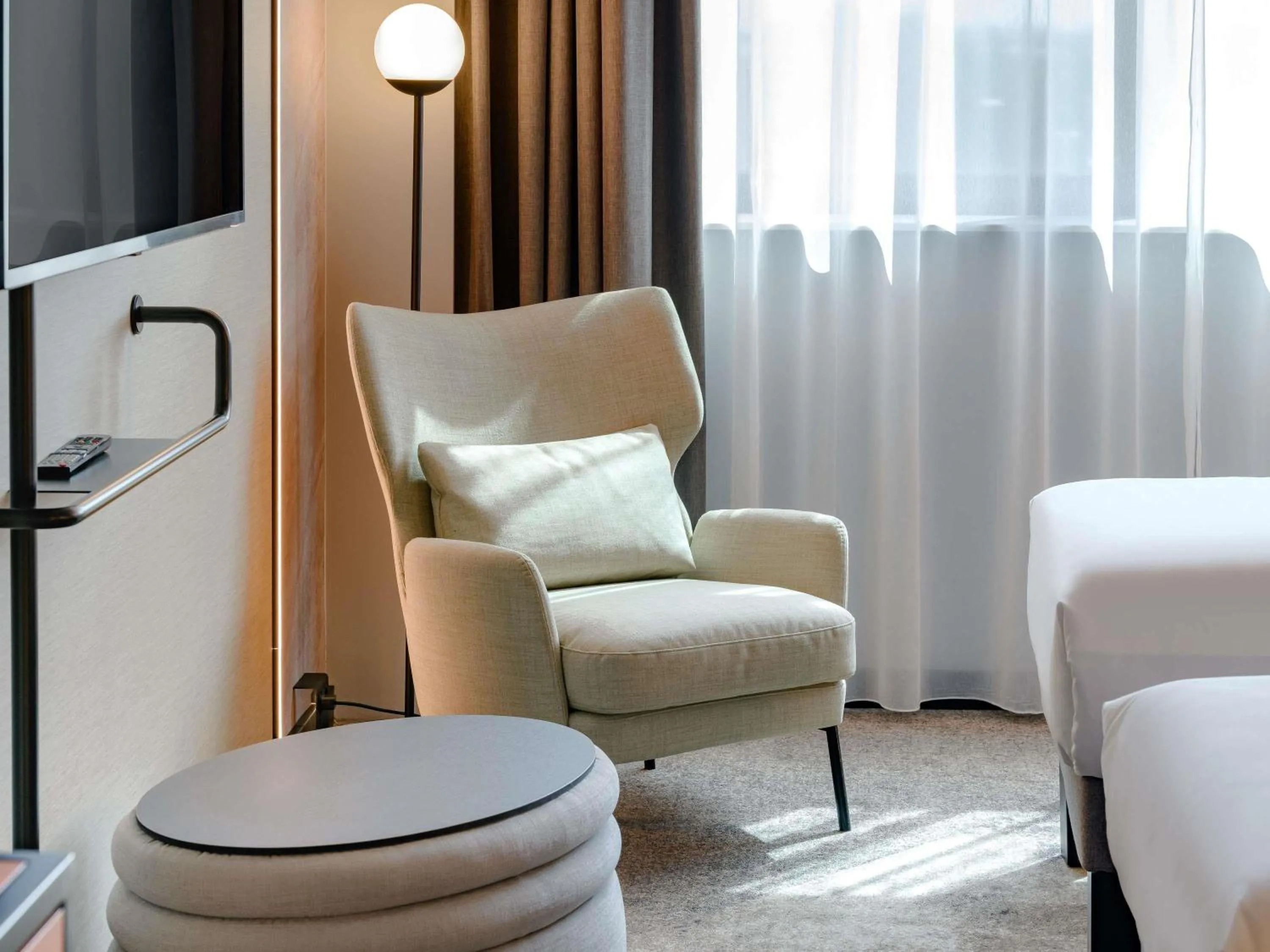 Bedroom in Novotel München Airport