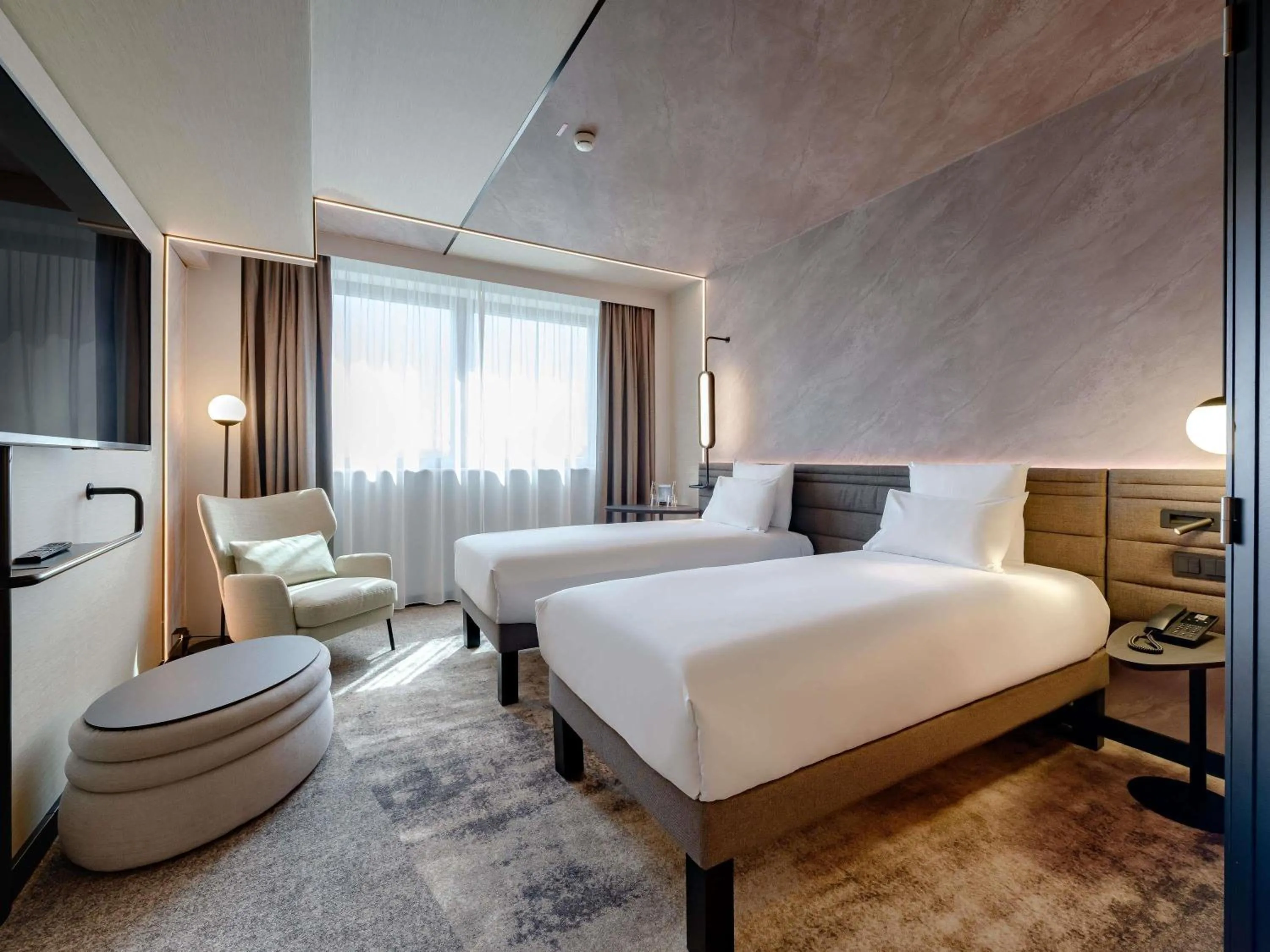 Bedroom, Bed in Novotel München Airport