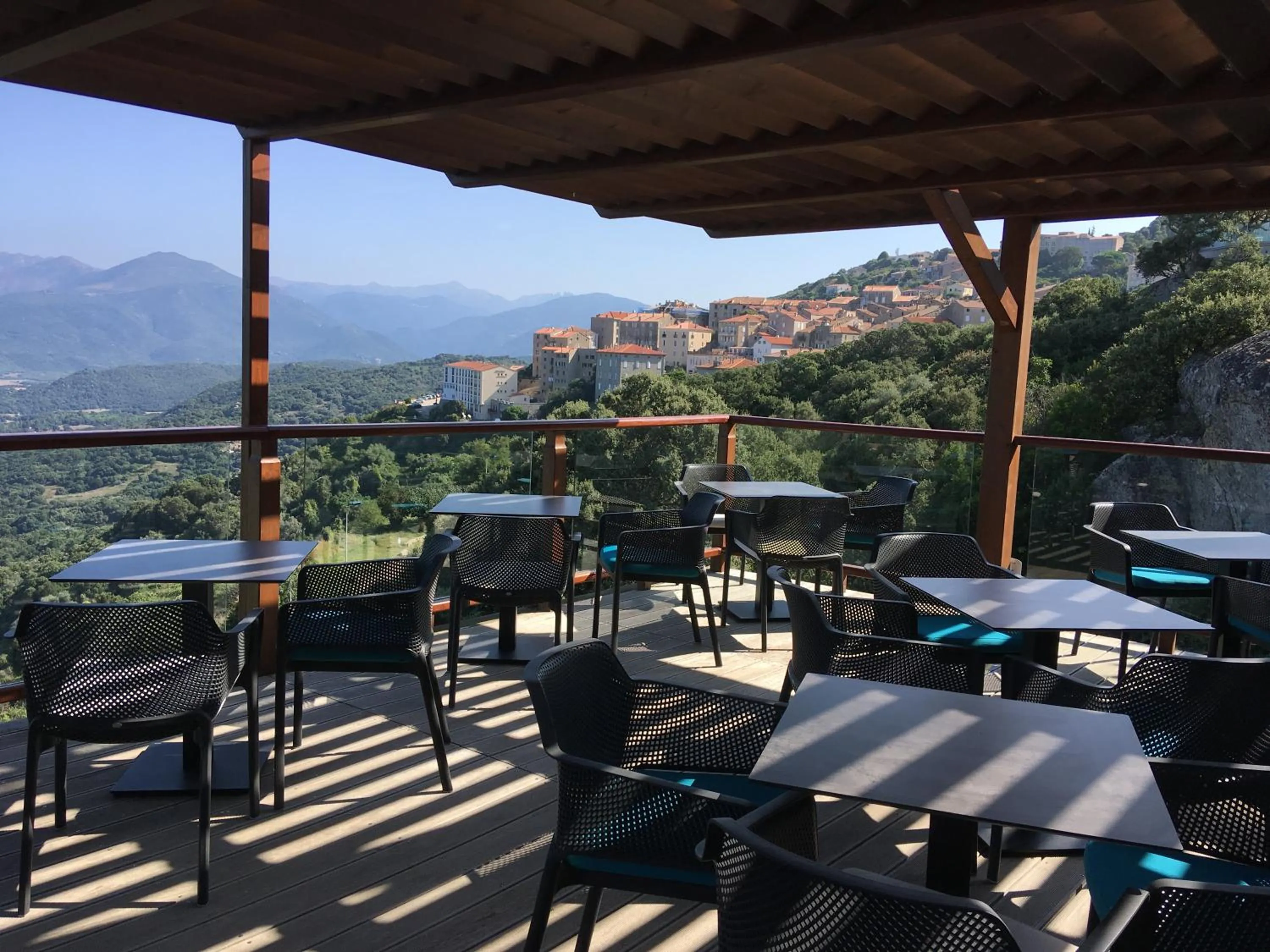 Patio in Best Western Plus San Damianu