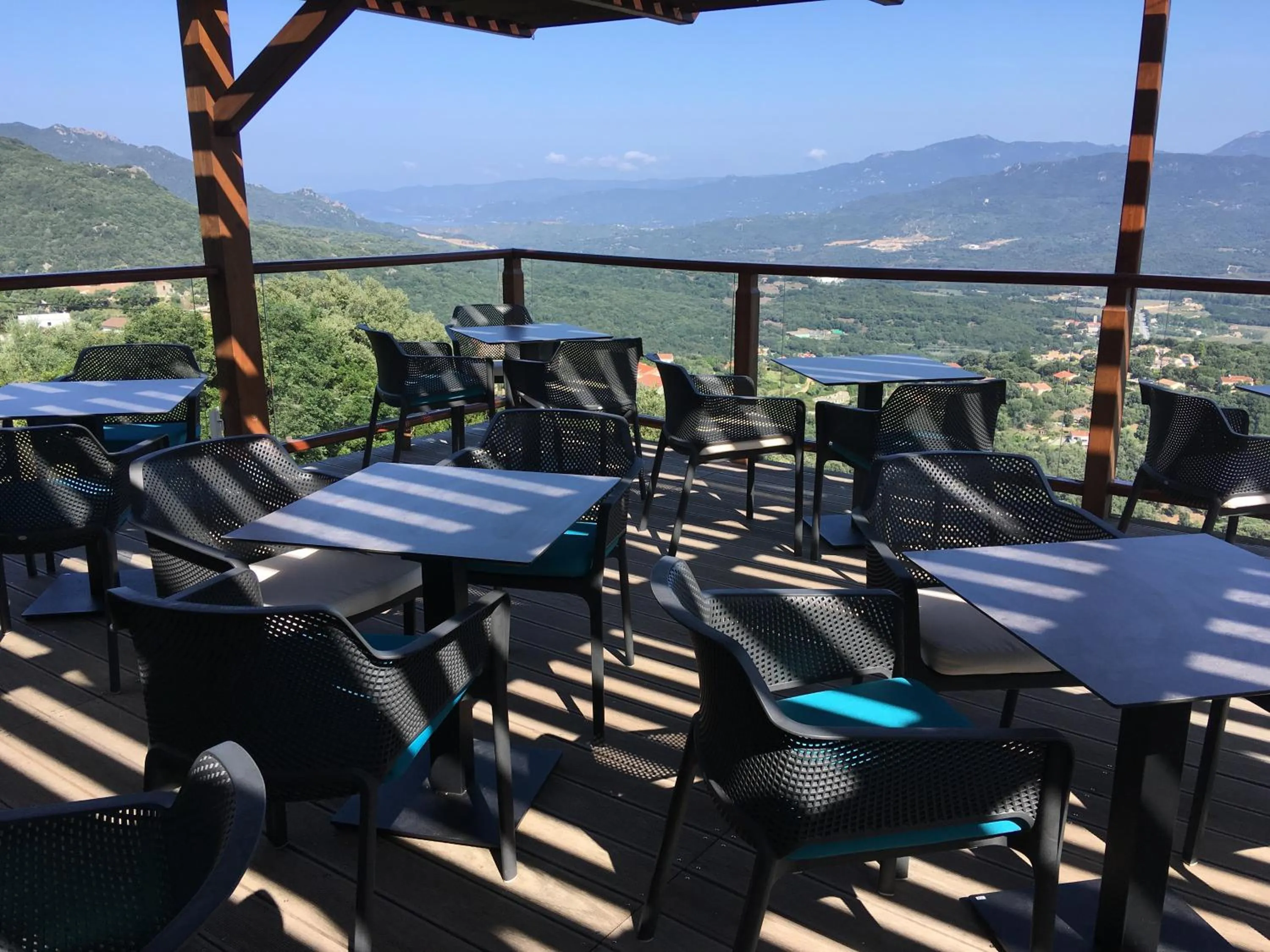 Patio in Best Western Plus San Damianu