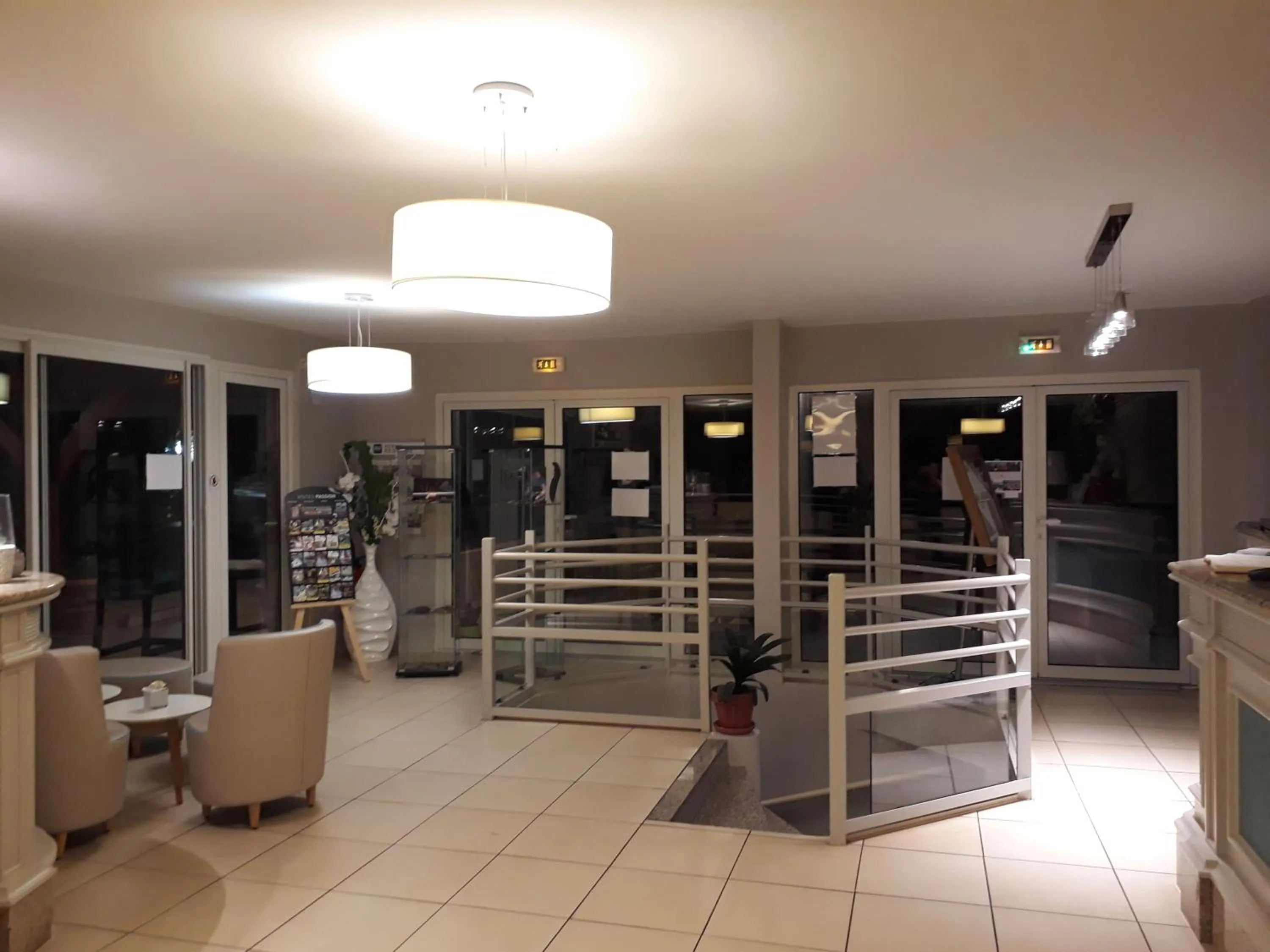 Lobby or reception in Best Western Plus San Damianu