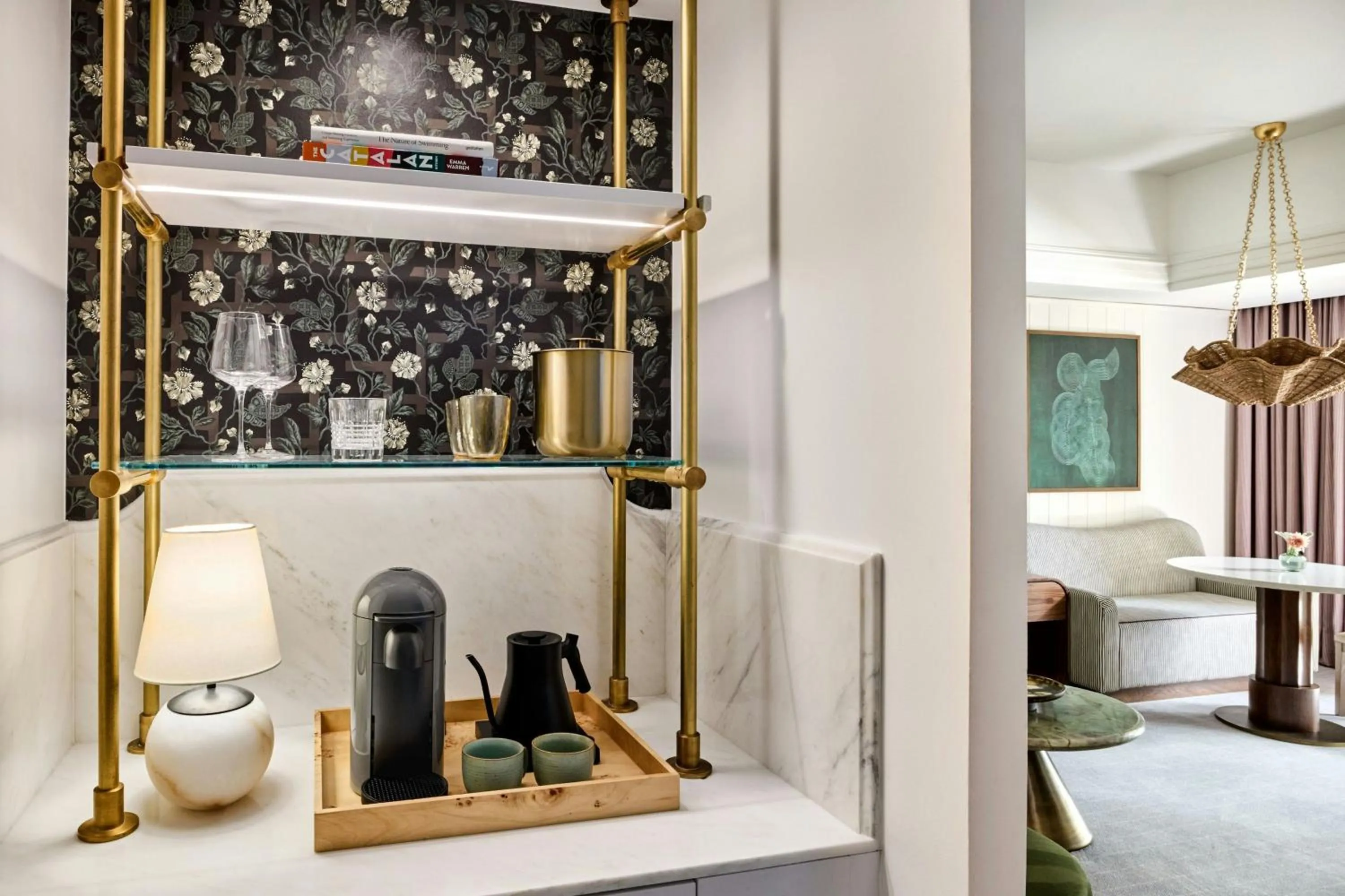 Lounge or bar, Bed in The Ritz-Carlton, Laguna Niguel