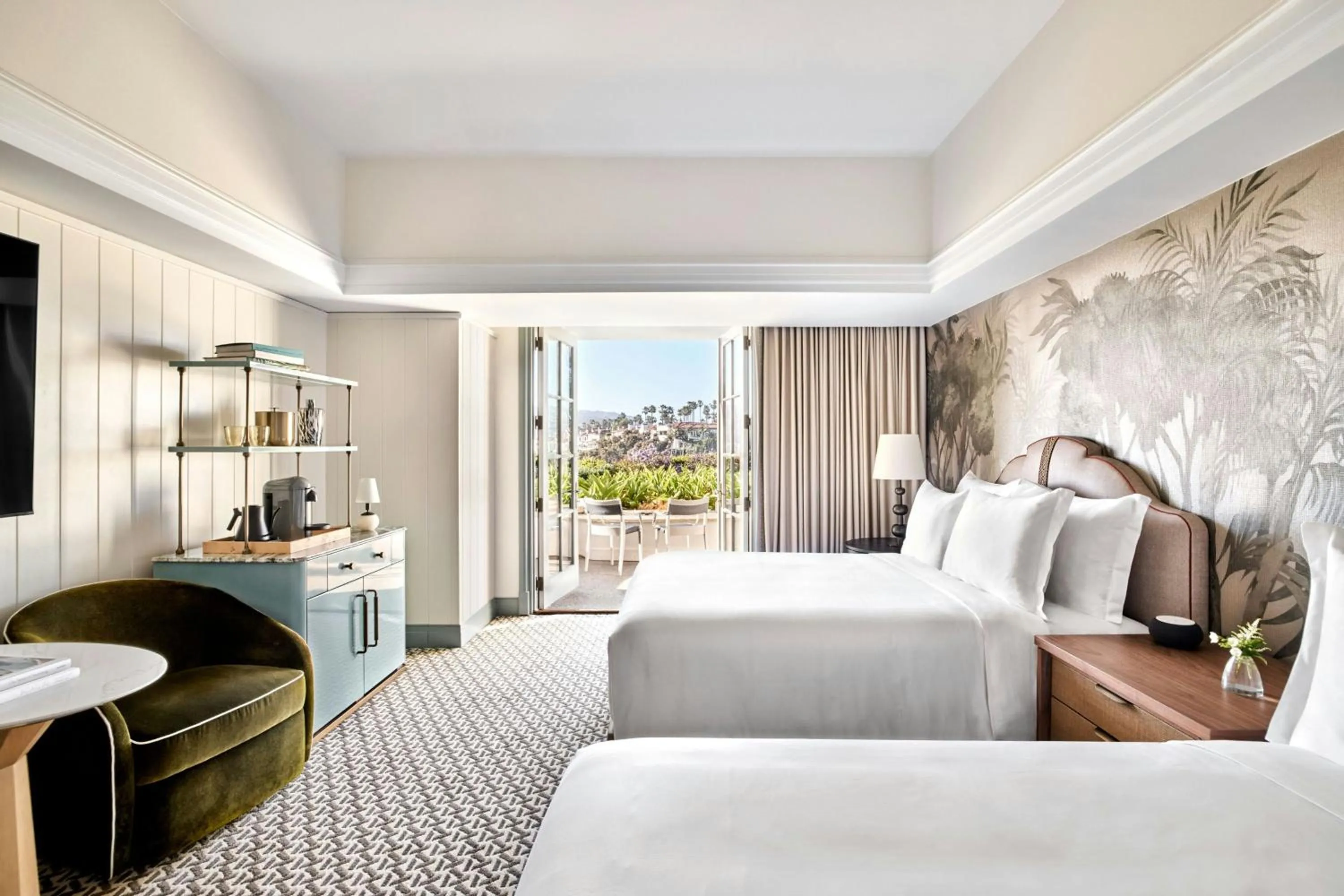 Photo of the whole room, Bed in The Ritz-Carlton, Laguna Niguel