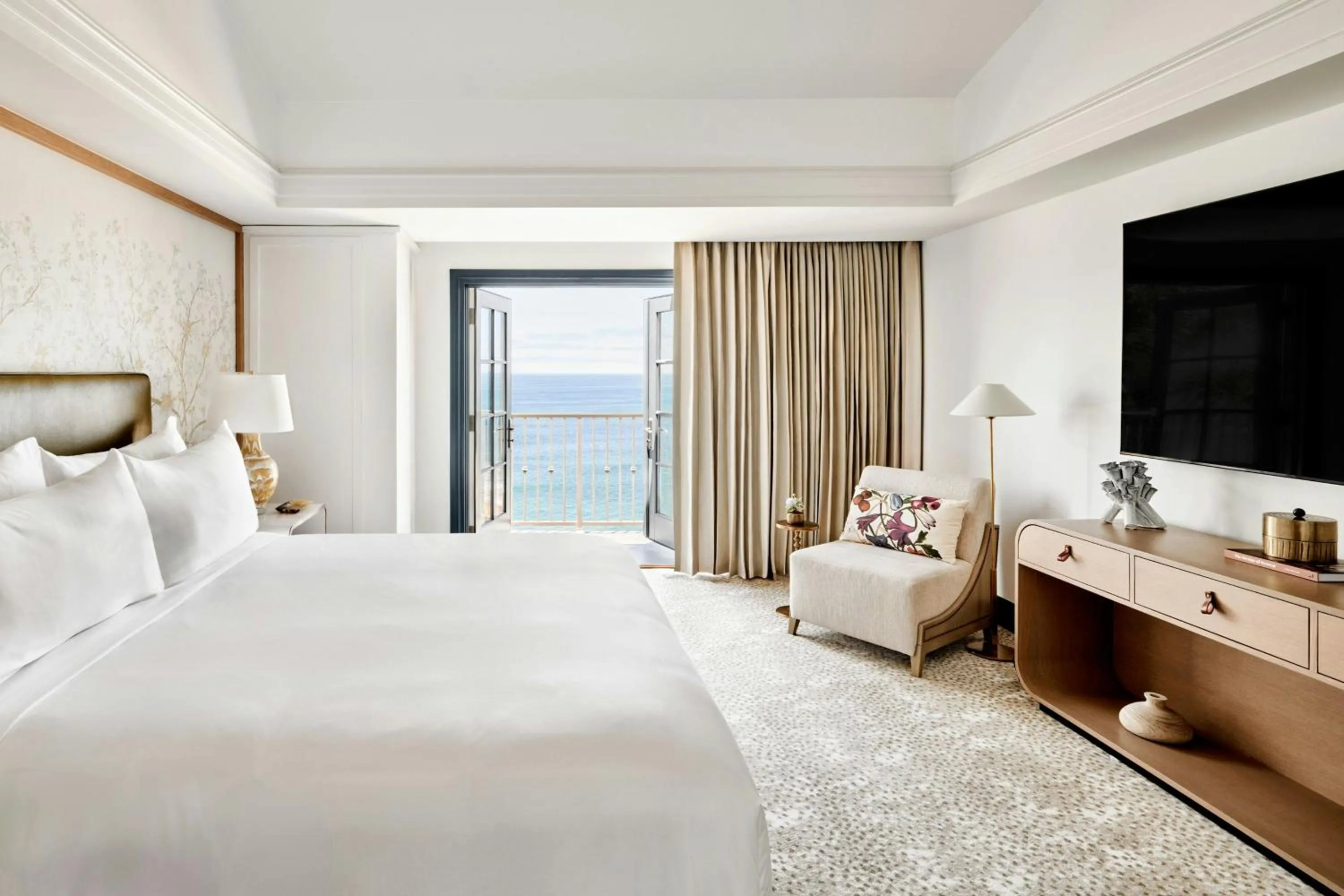 Photo of the whole room, Bed in The Ritz-Carlton, Laguna Niguel