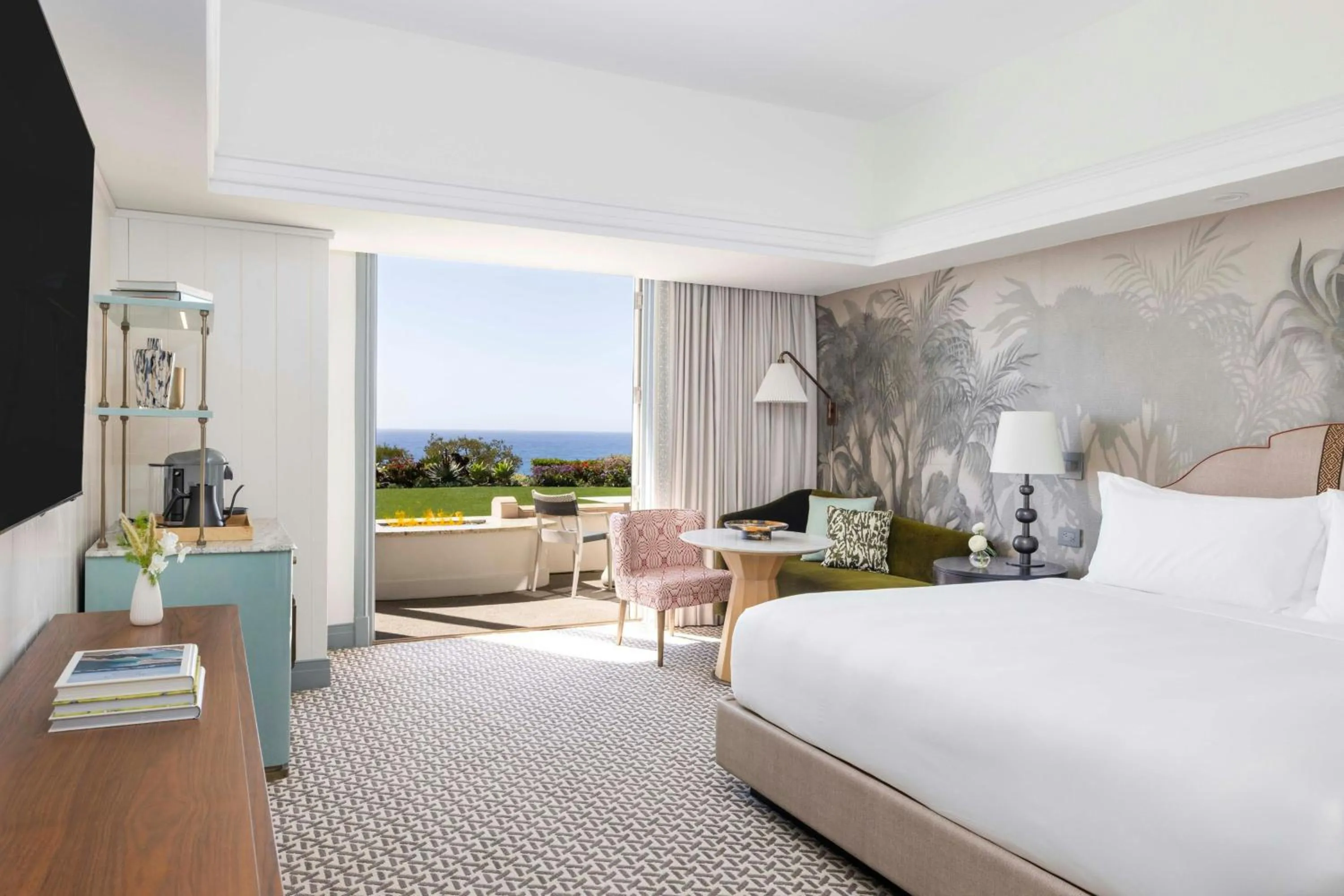 Photo of the whole room, Bed in The Ritz-Carlton, Laguna Niguel