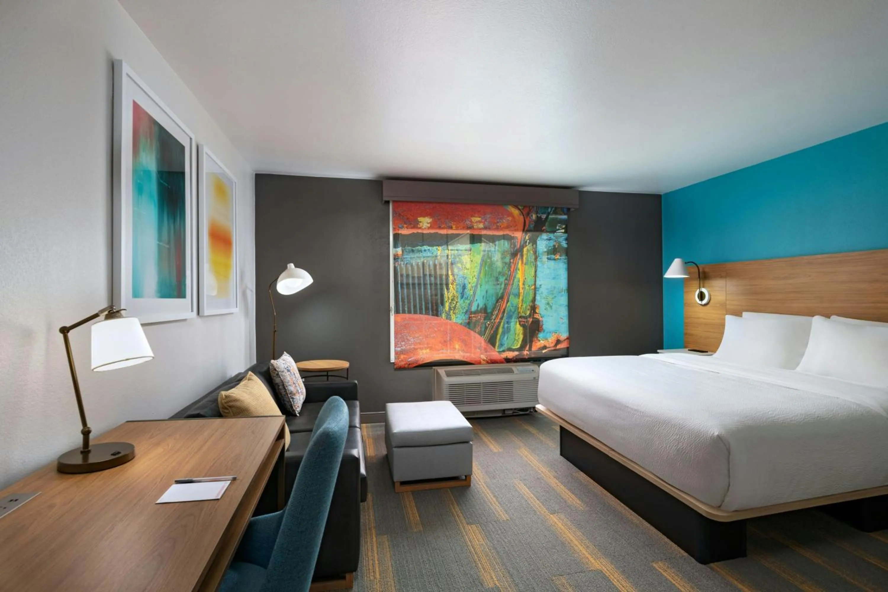 Bedroom, Bed in TownePlace Suites Lubbock