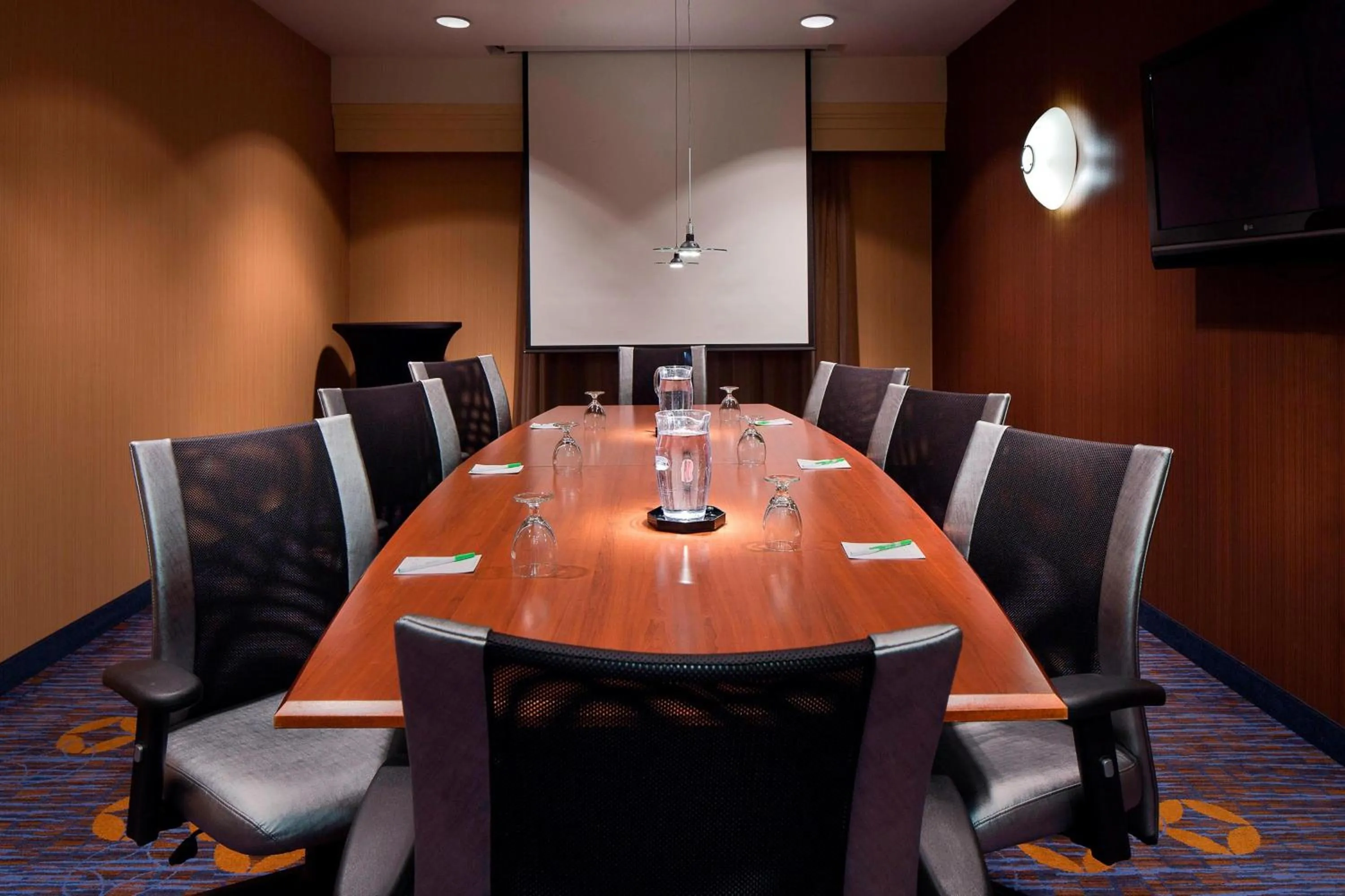 Meeting/conference room in Courtyard Des Moines Ankeny