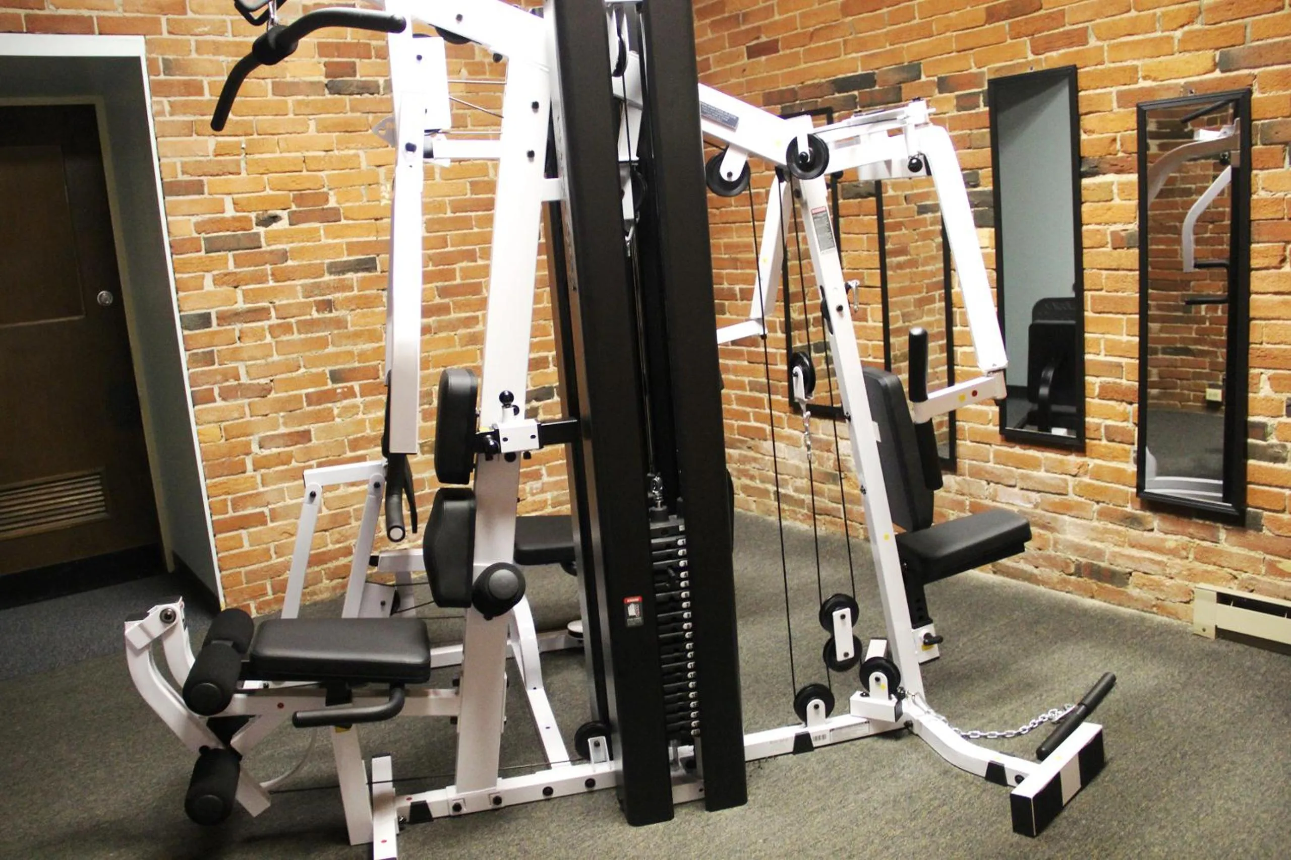 Fitness centre/facilities in City Hall Grand Hotel