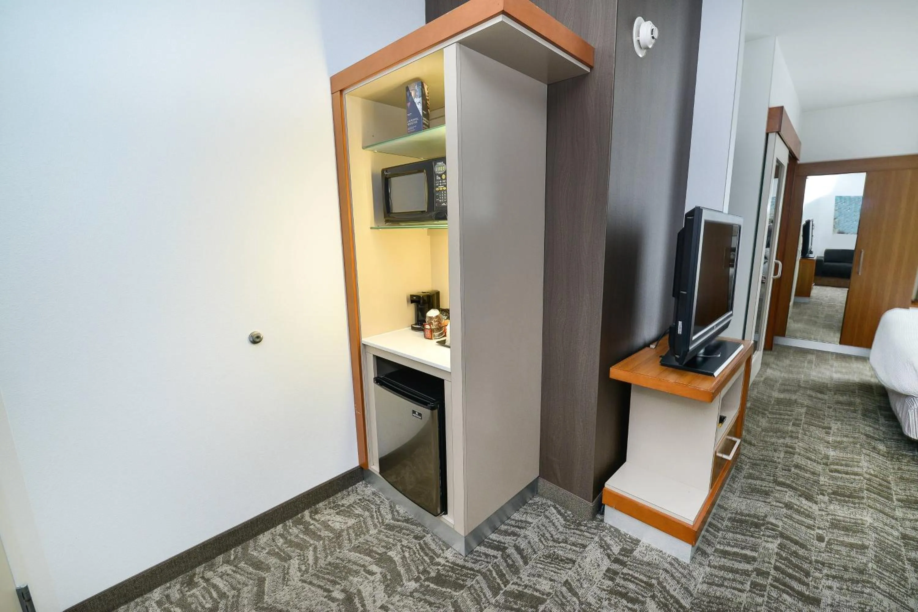 Photo of the whole room, Bed in SpringHill Suites by Marriott Grand Forks