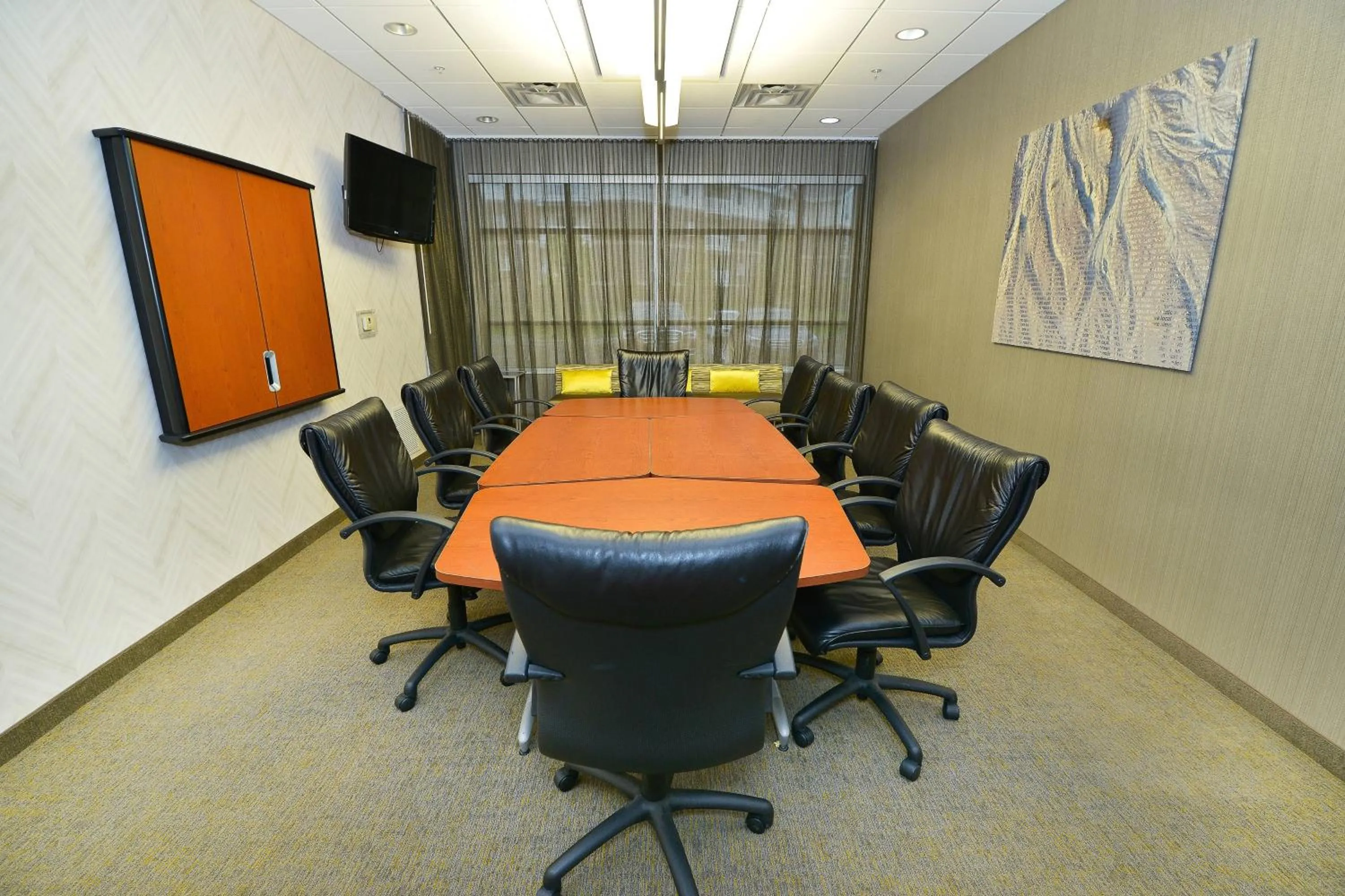 Meeting/conference room in SpringHill Suites by Marriott Grand Forks