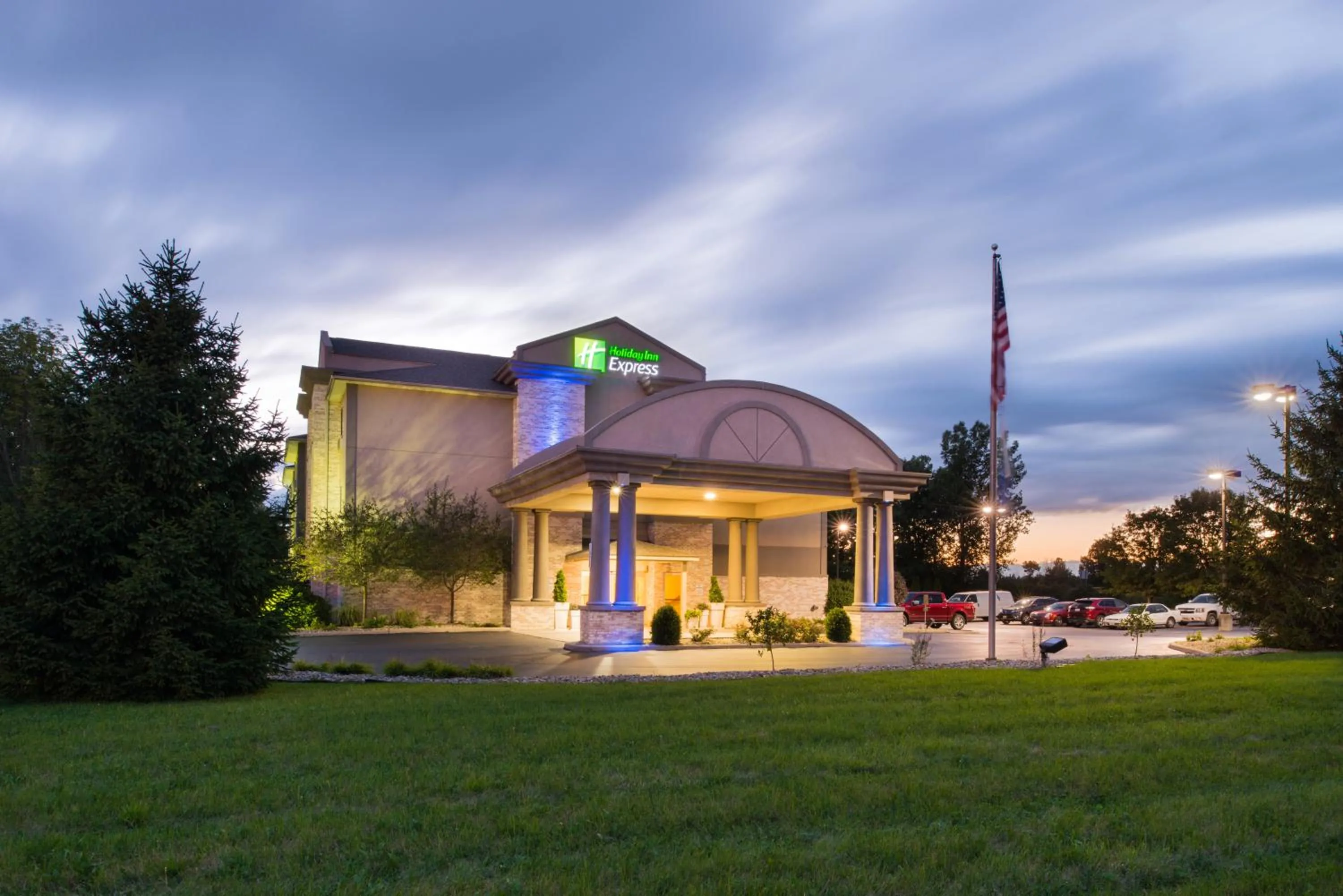 Property building in Holiday Inn Express & Suites Bucyrus by IHG