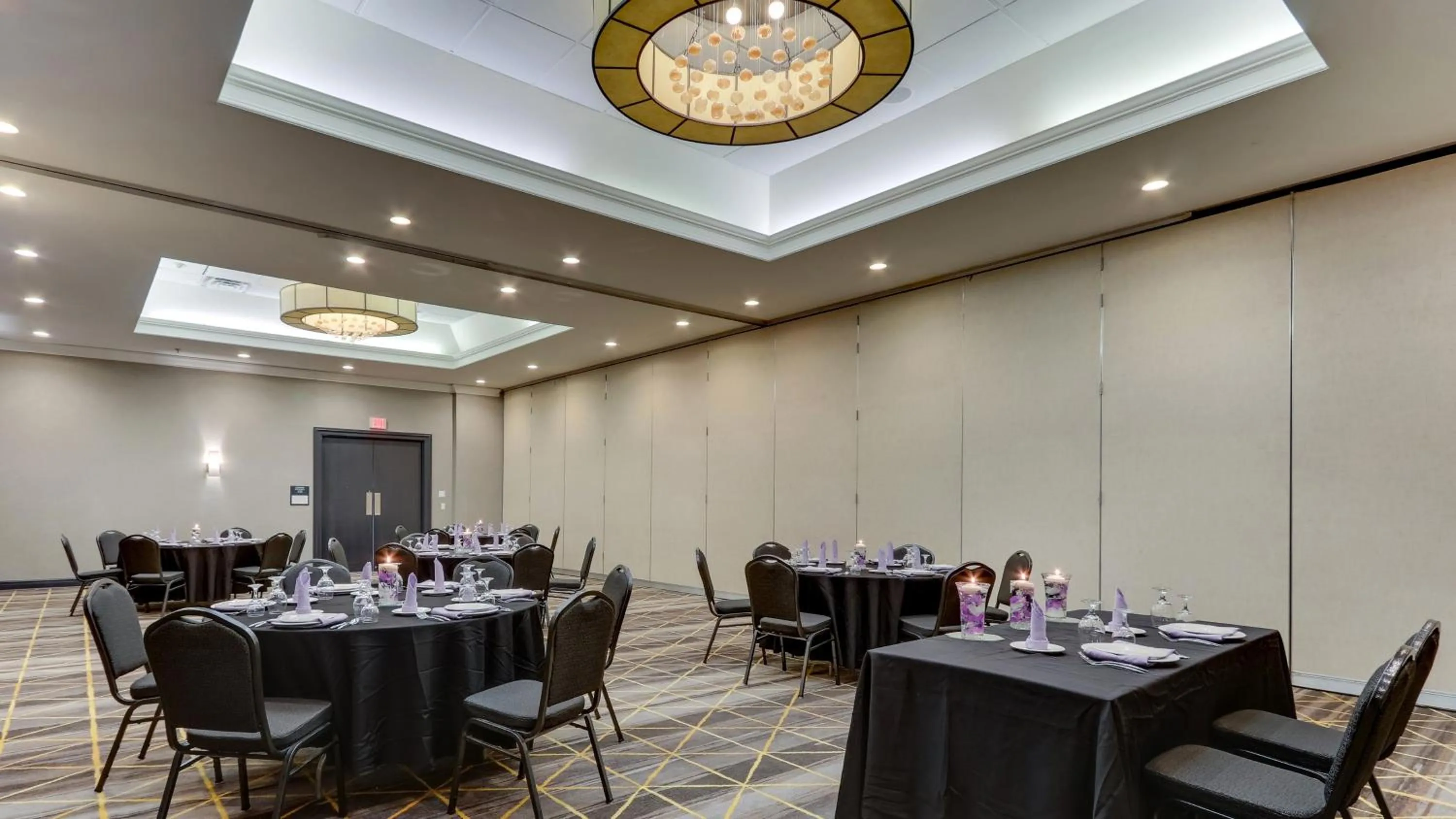Banquet/Function facilities in Holiday Inn Staunton Conference Center by IHG