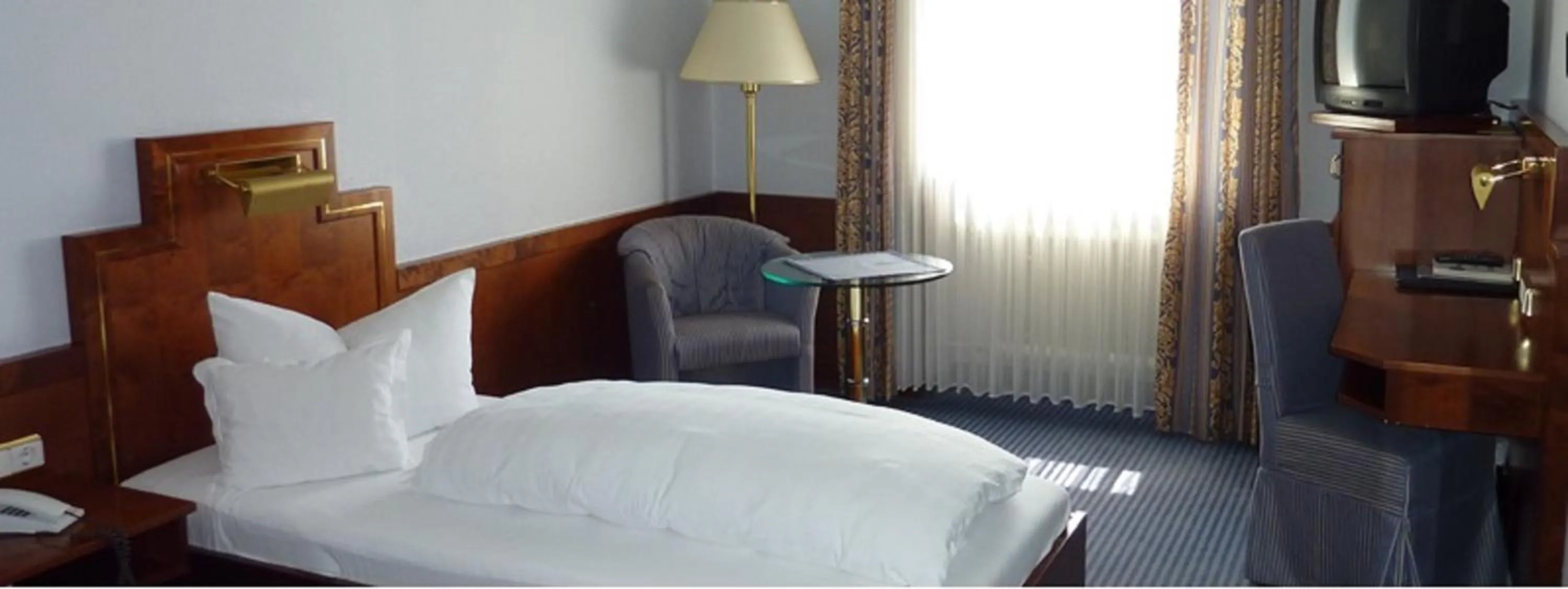 Photo of the whole room, Bed in Hotel Dietmayr