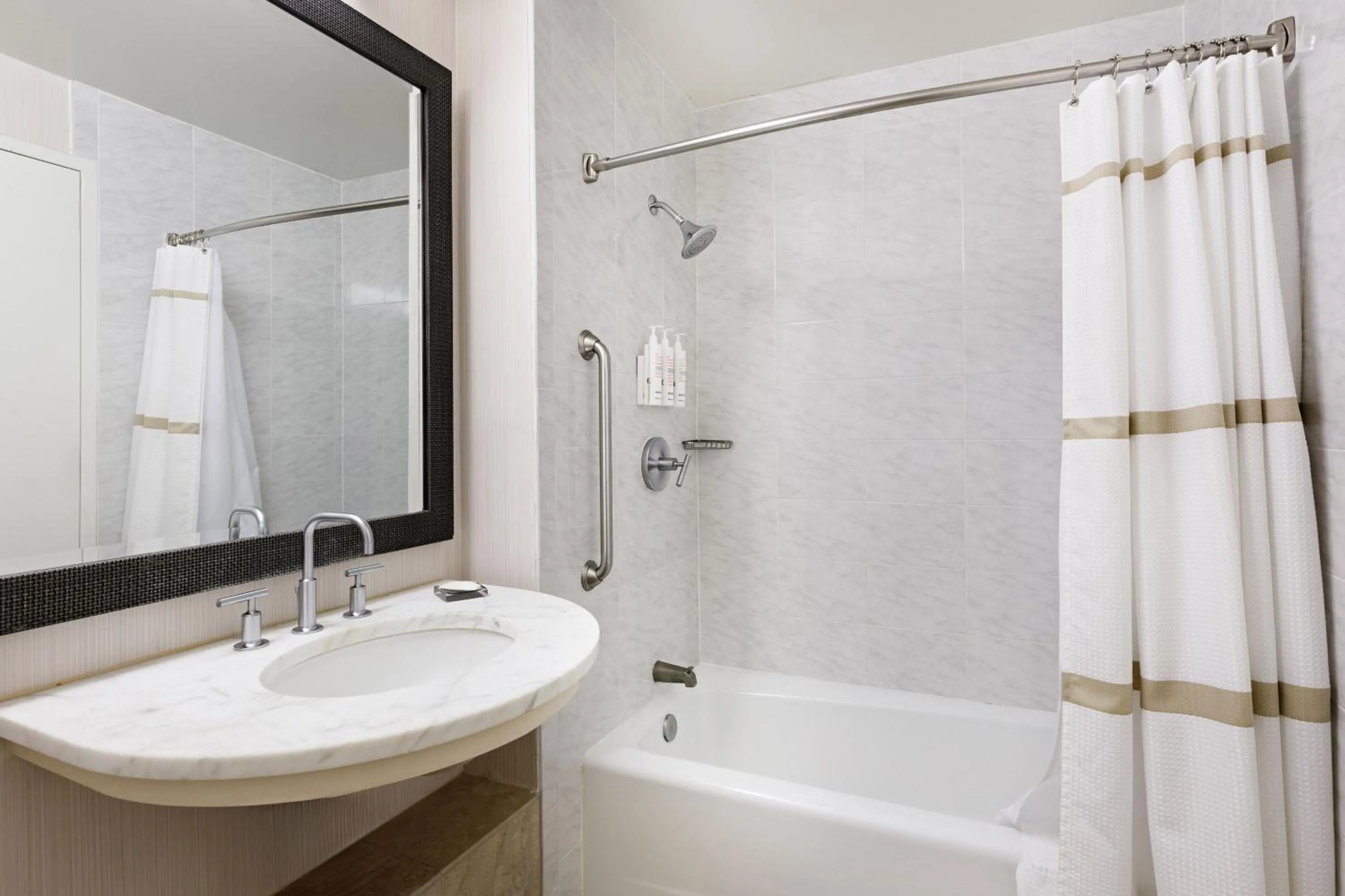 Bathroom in Marriott Dallas Fort Worth Westlake