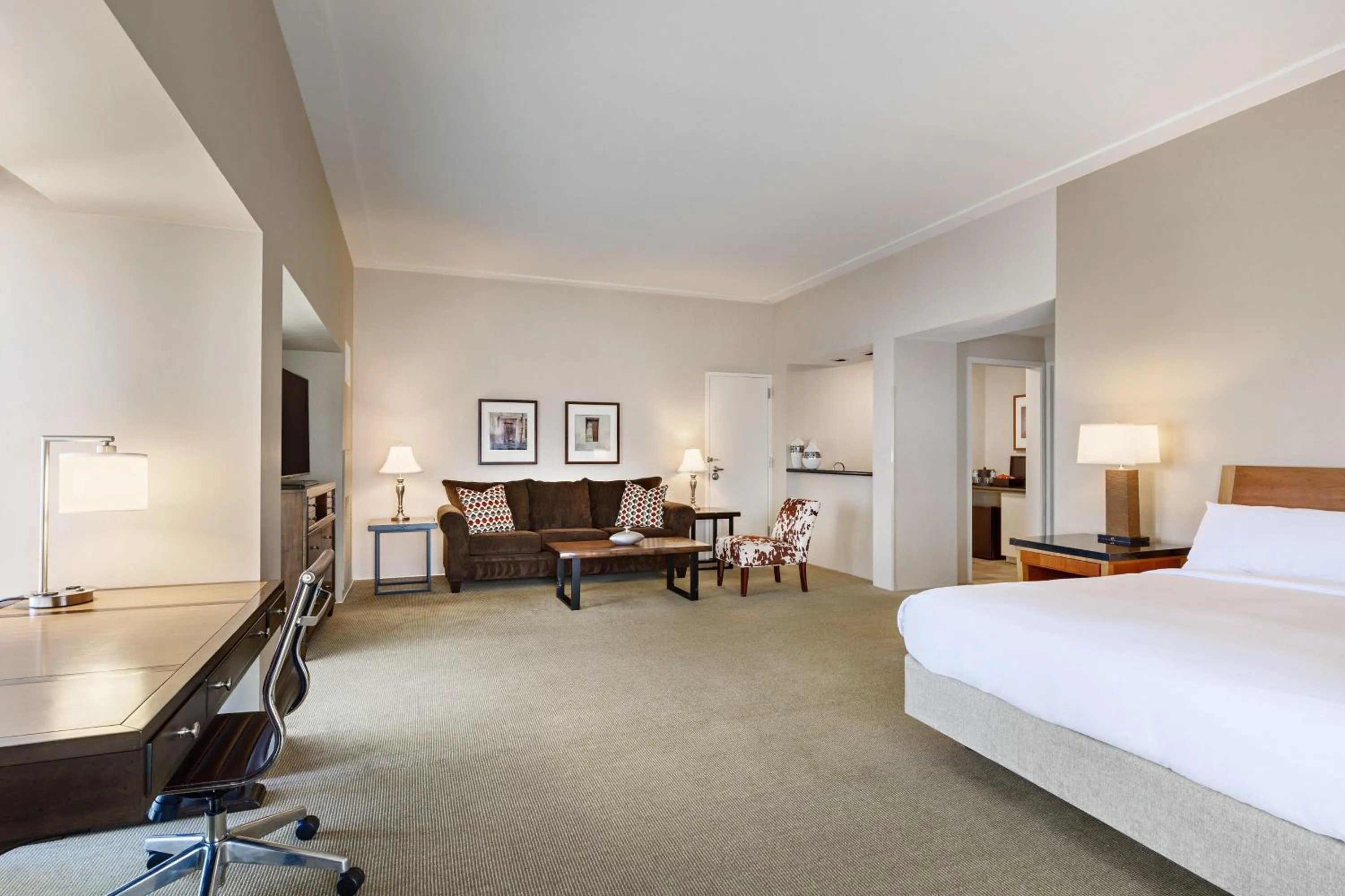 Bedroom, Bed in Marriott Dallas Fort Worth Westlake