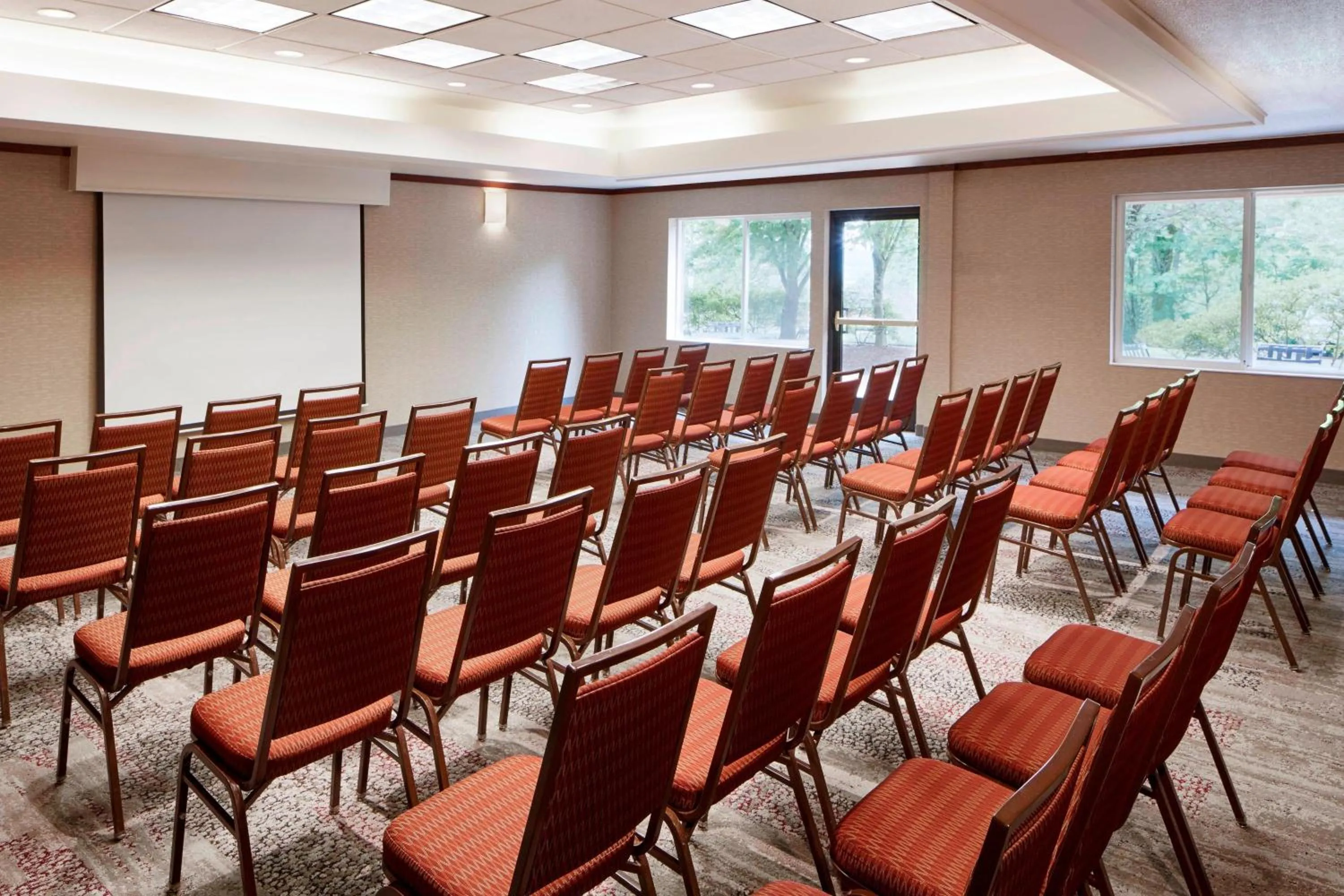 Meeting/conference room in Courtyard by Marriott Portland Southeast/Clackamas