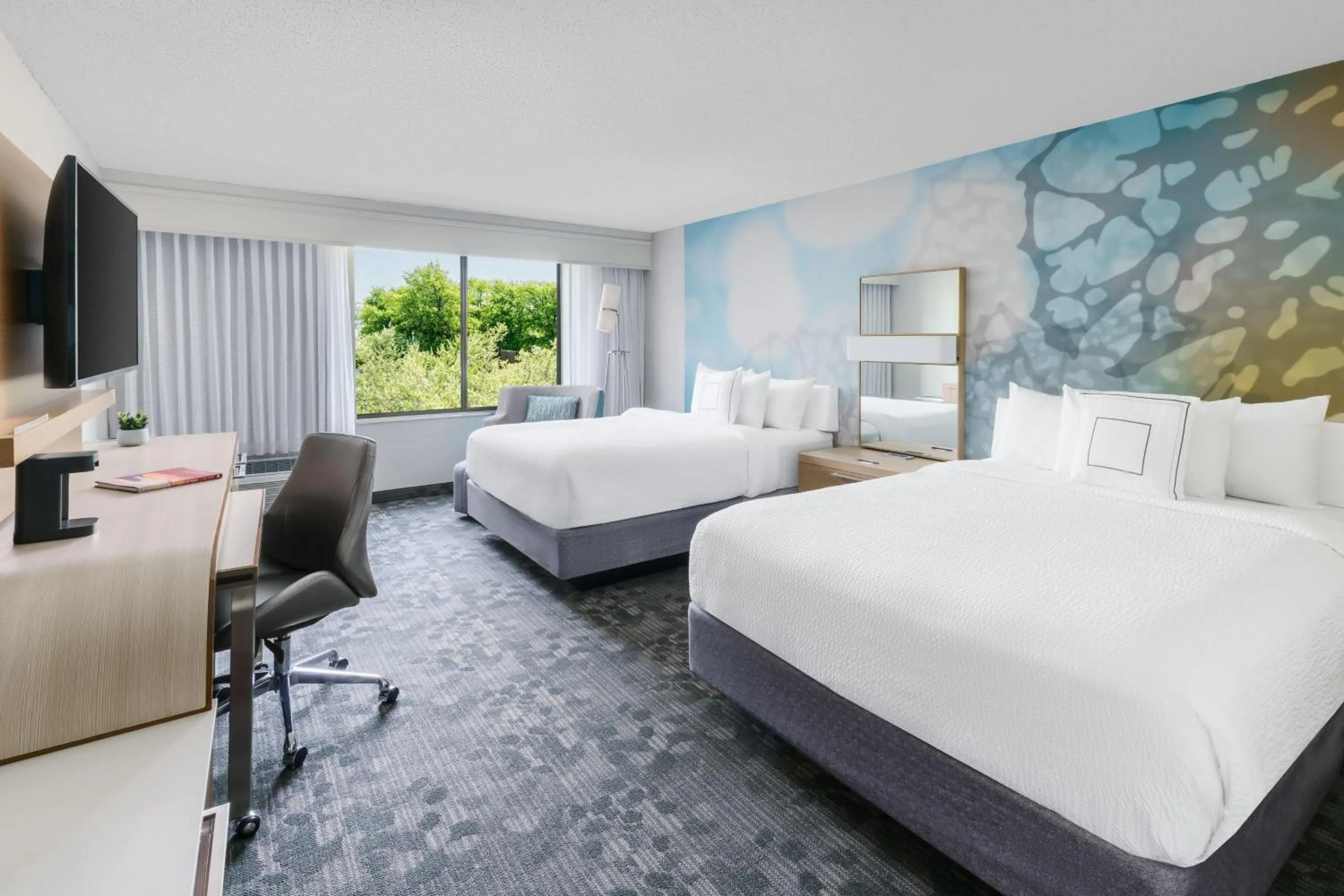 Photo of the whole room, Bed in Courtyard by Marriott Dallas Lewisville