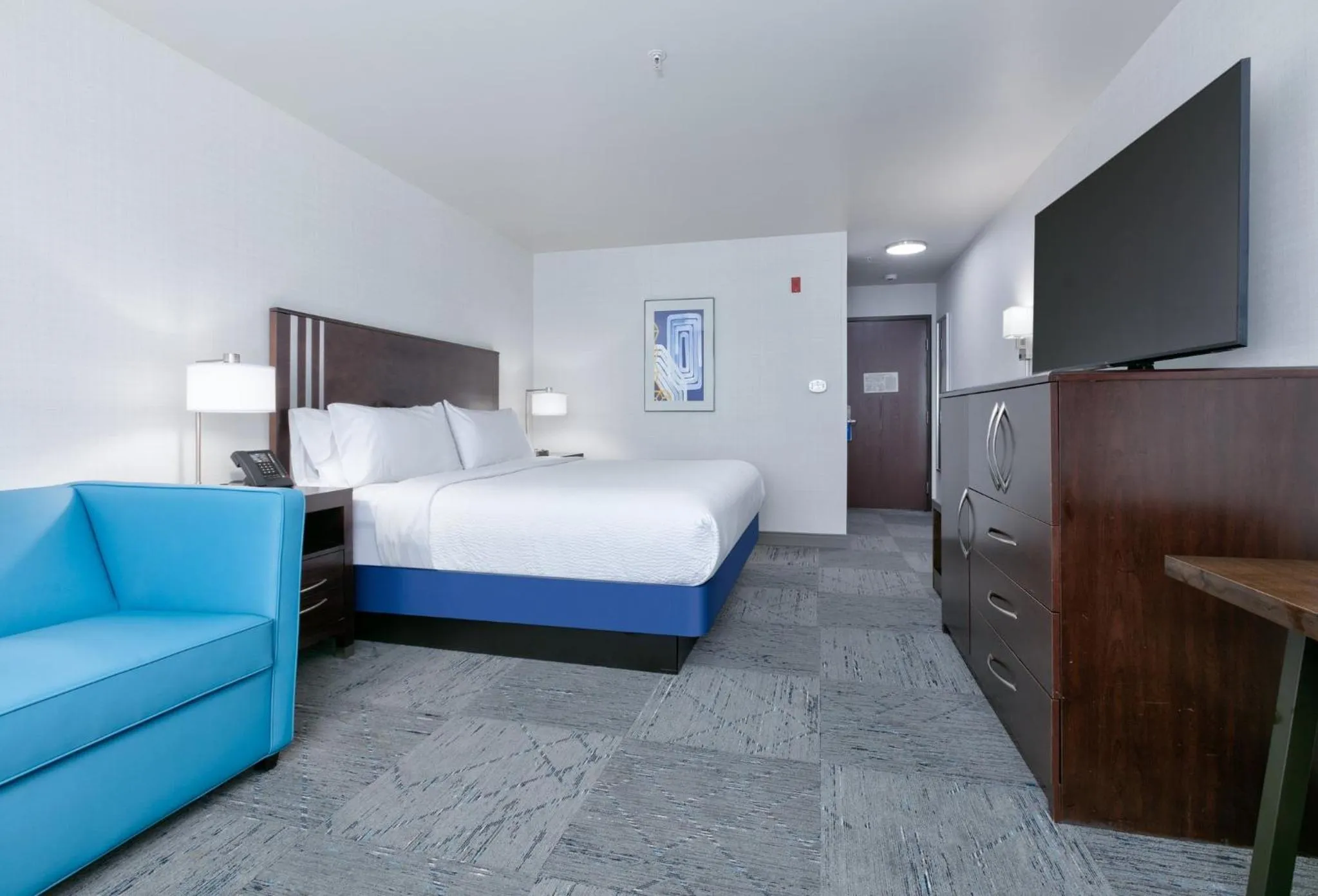 Photo of the whole room, Bed in Holiday Inn Express Spokane-Valley by IHG