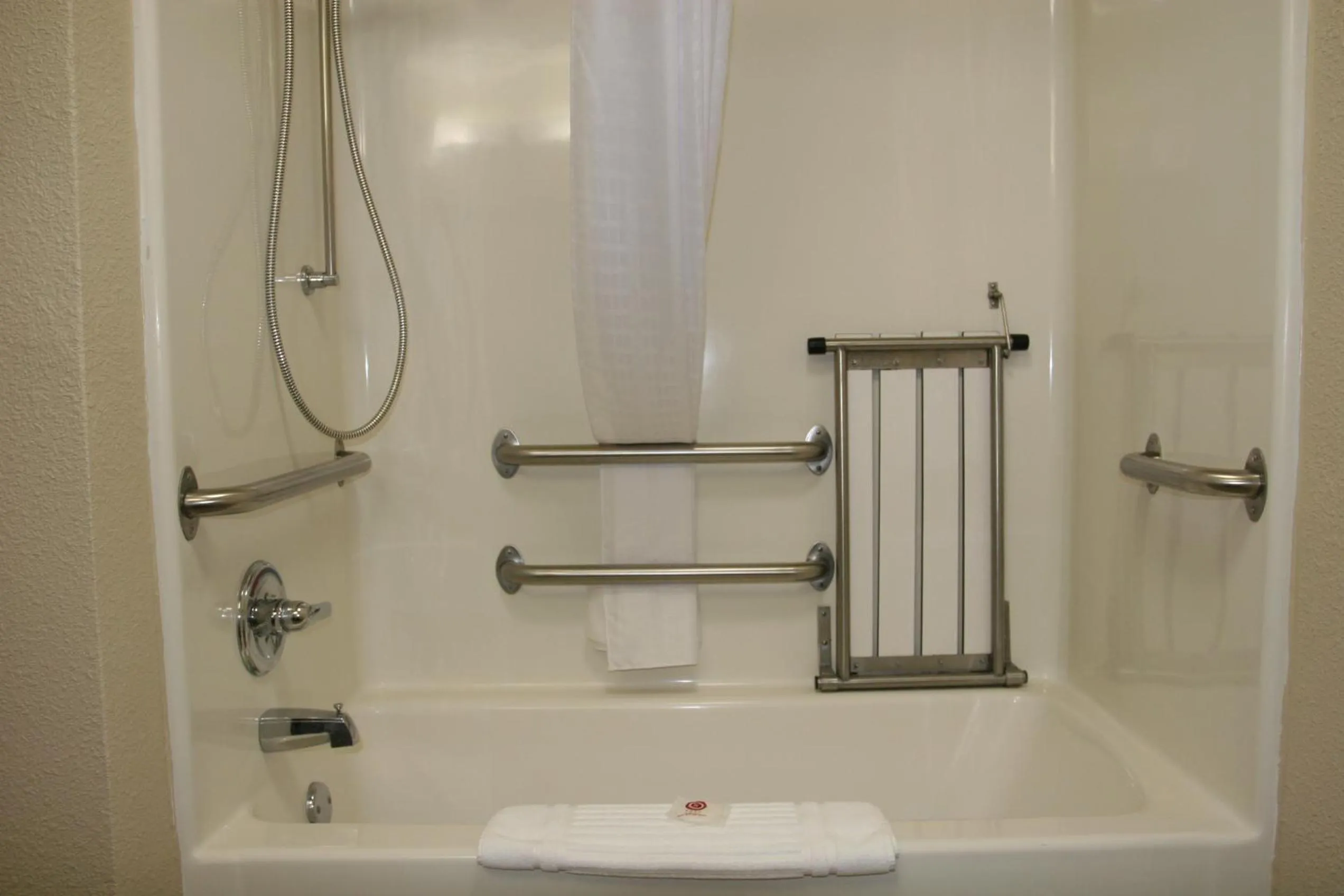 Bathroom in Comfort Inn Wichita Falls Near University