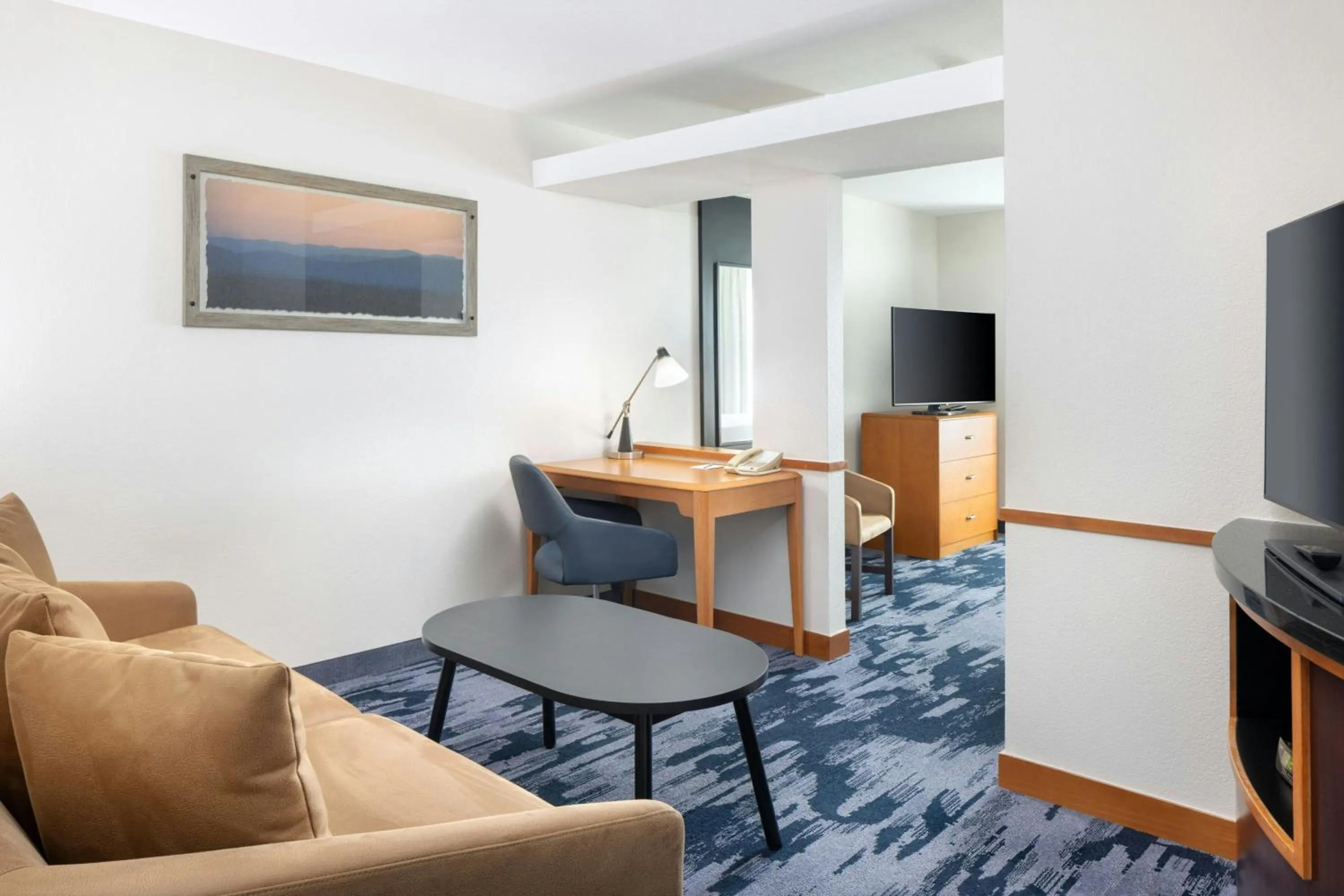 Photo of the whole room in Fairfield Inn and Suites Turlock