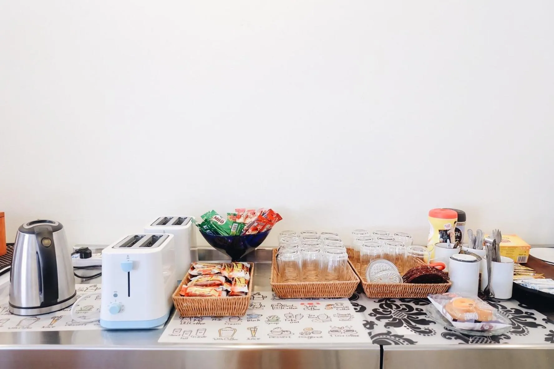 Breakfast in The Duck