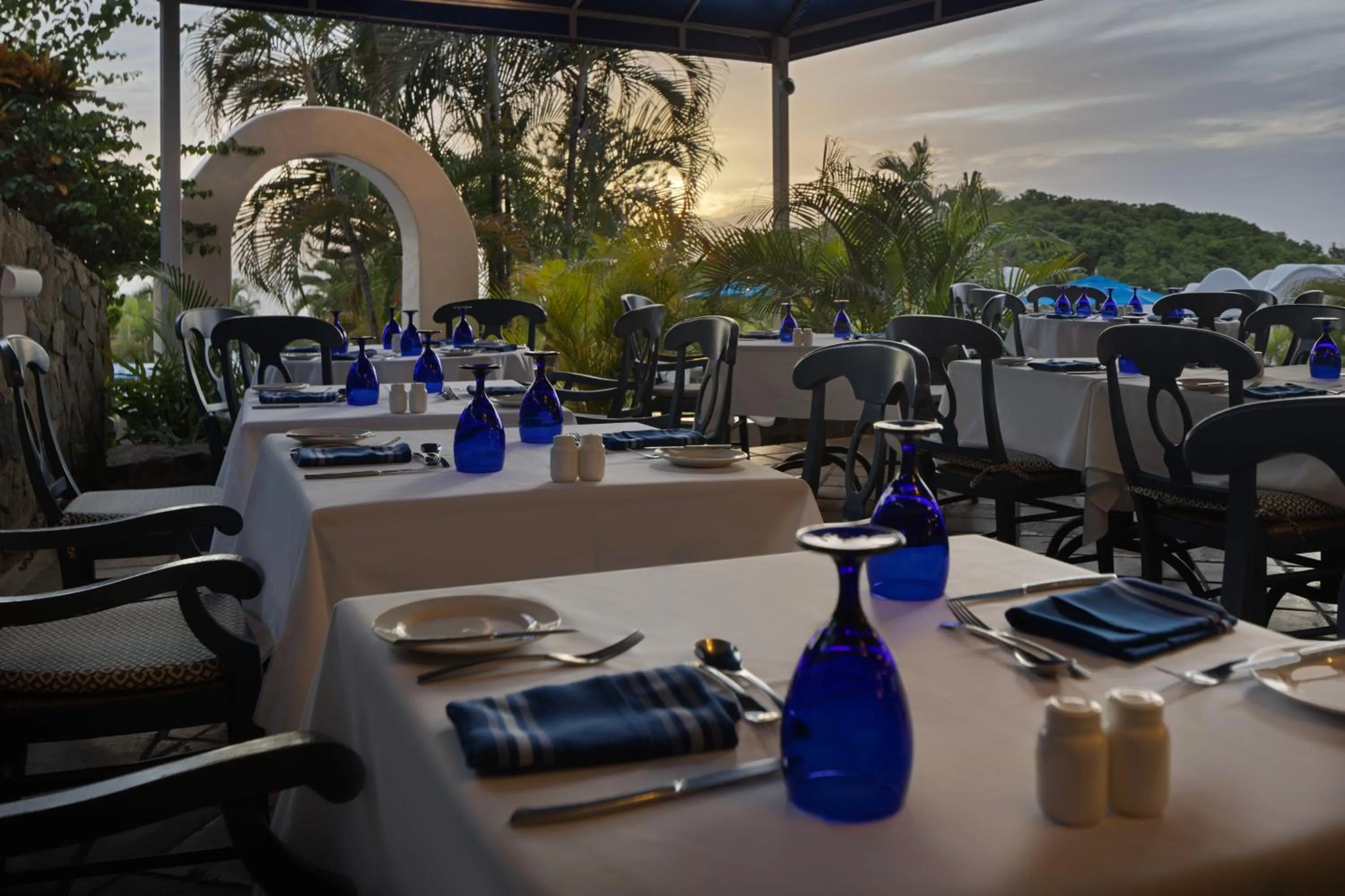 Restaurant/places to eat in Windjammer Landing Resort and Residences