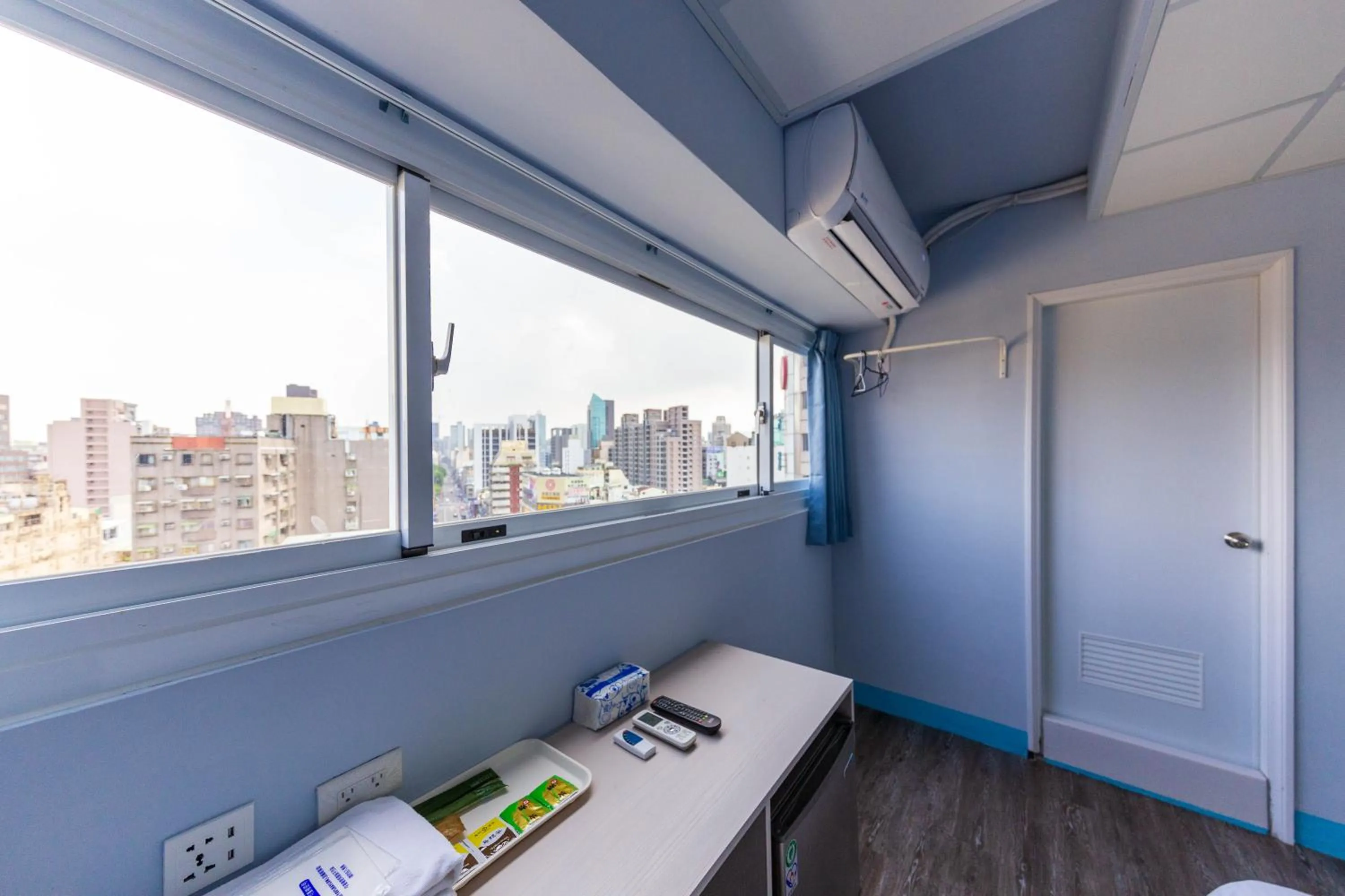 air conditioner in Liu He Su Hotel