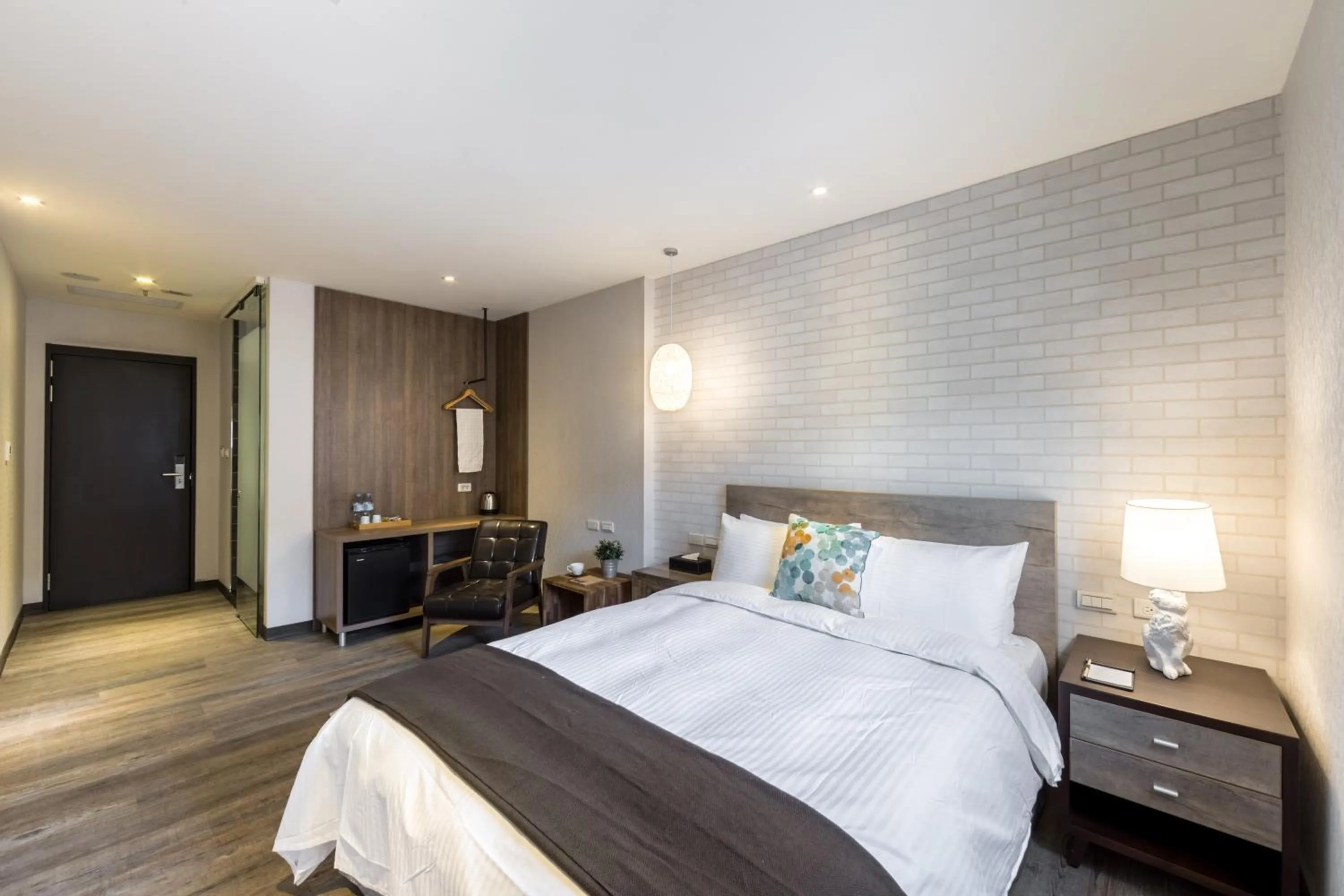 Standard Double Room in CHECK inn Yilan LuoDong