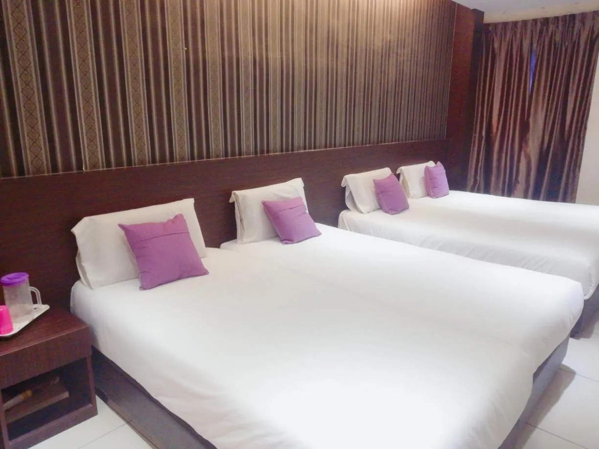 Bed in Remember Hotel Bukit Gambir