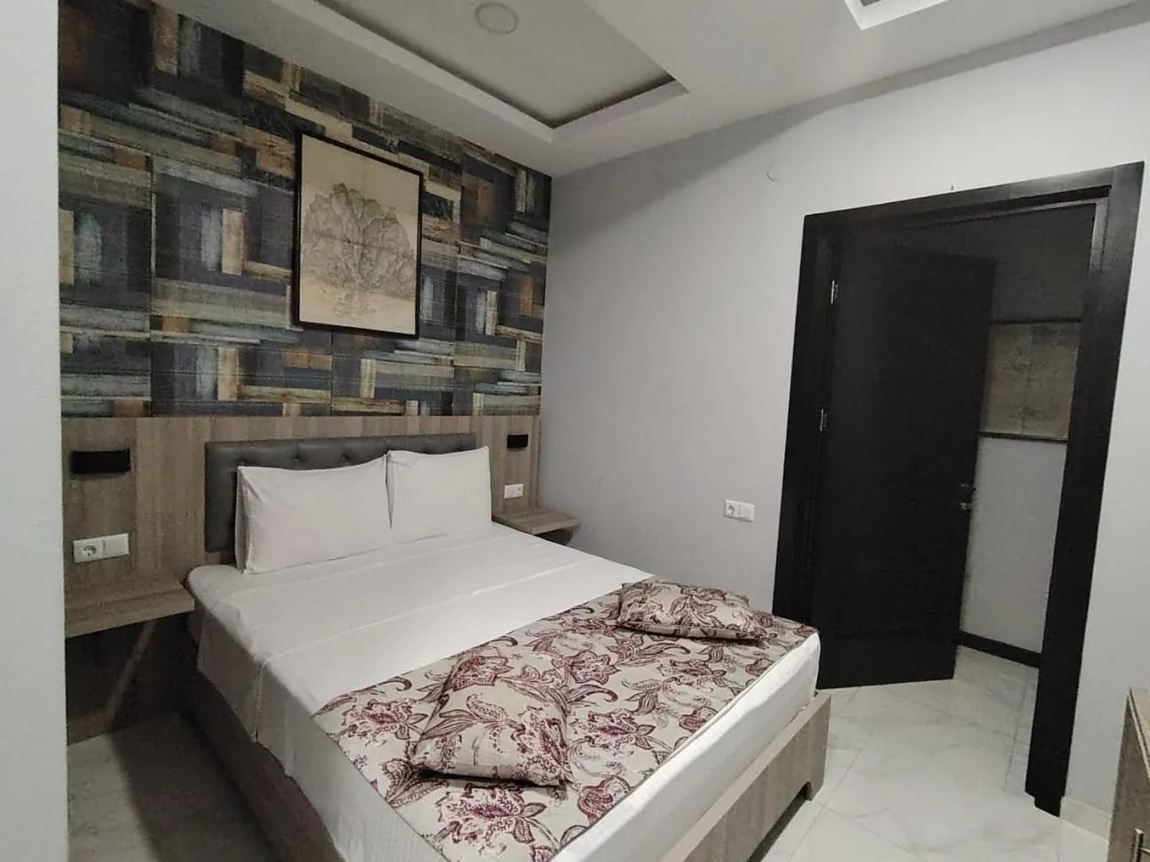 Bed in Vita Gardenia Hotel Tskaltubo