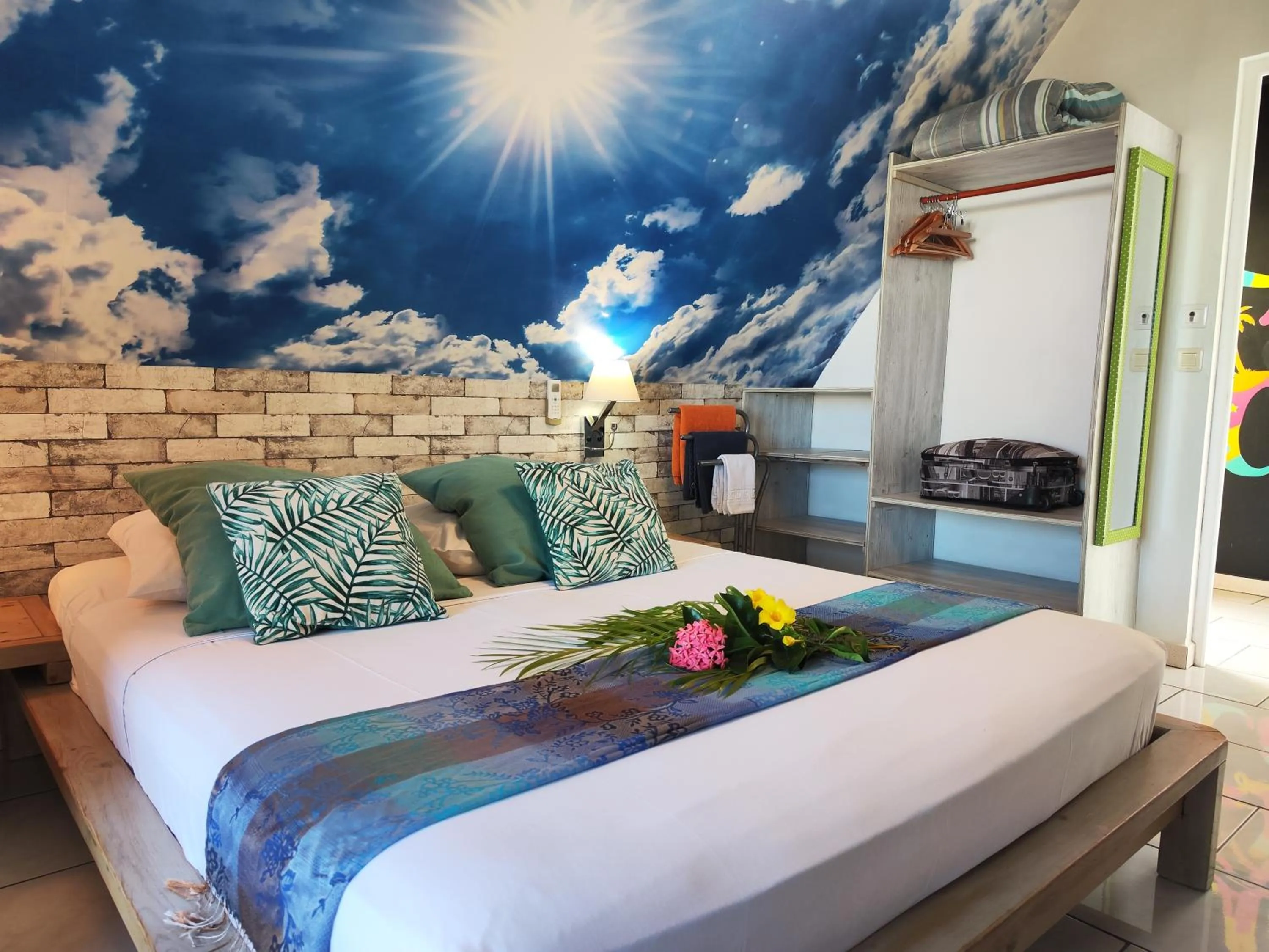 Photo of the whole room, Bed in Hôtel les Bougainvilliers