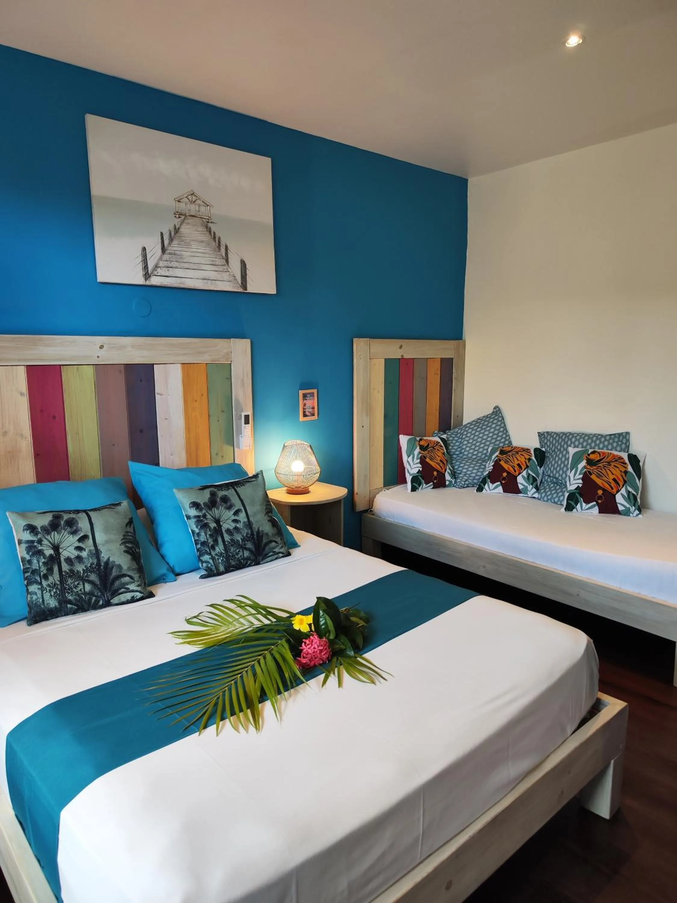 Photo of the whole room, Bed in Hôtel les Bougainvilliers
