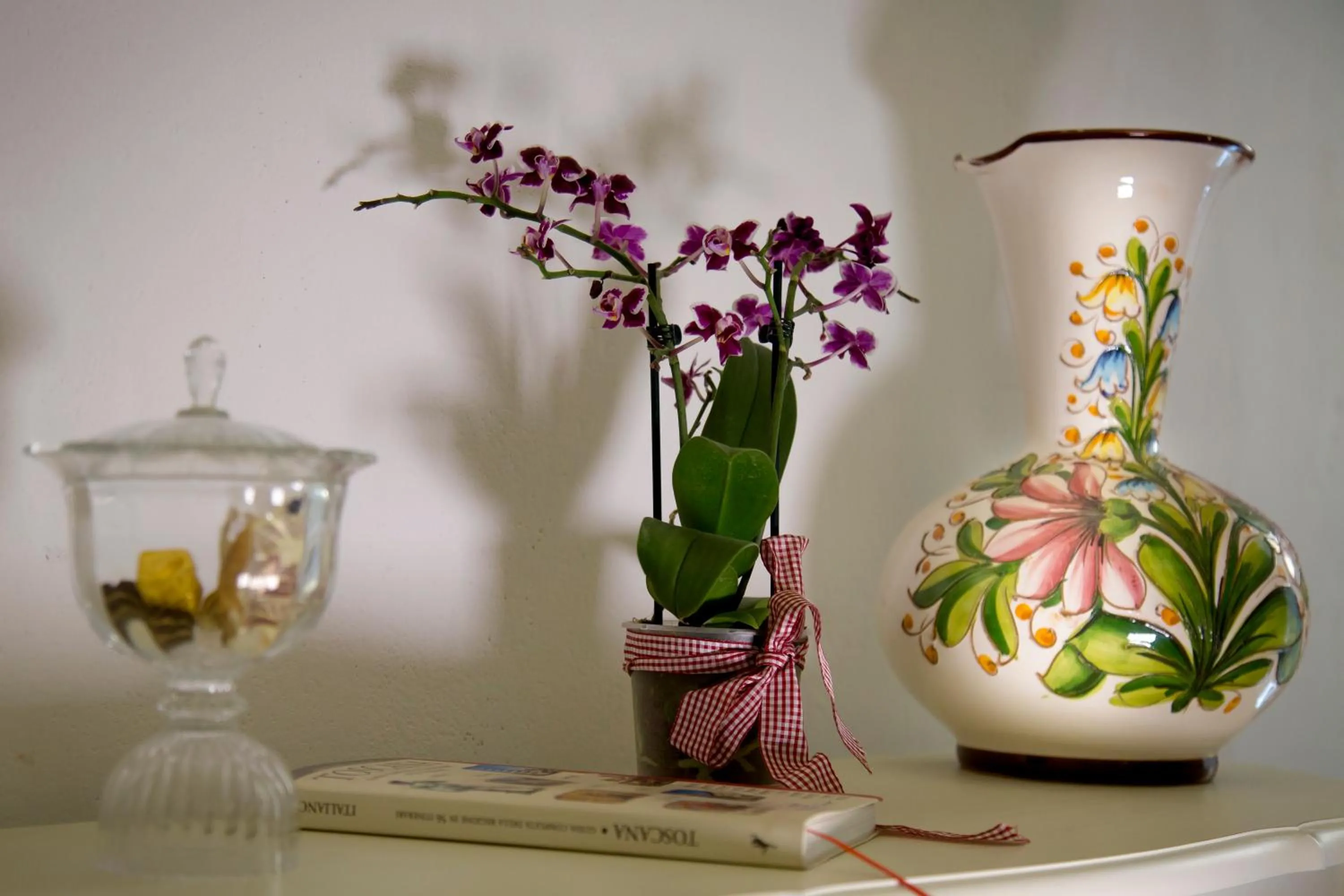 Decorative detail in La Corte Apartment